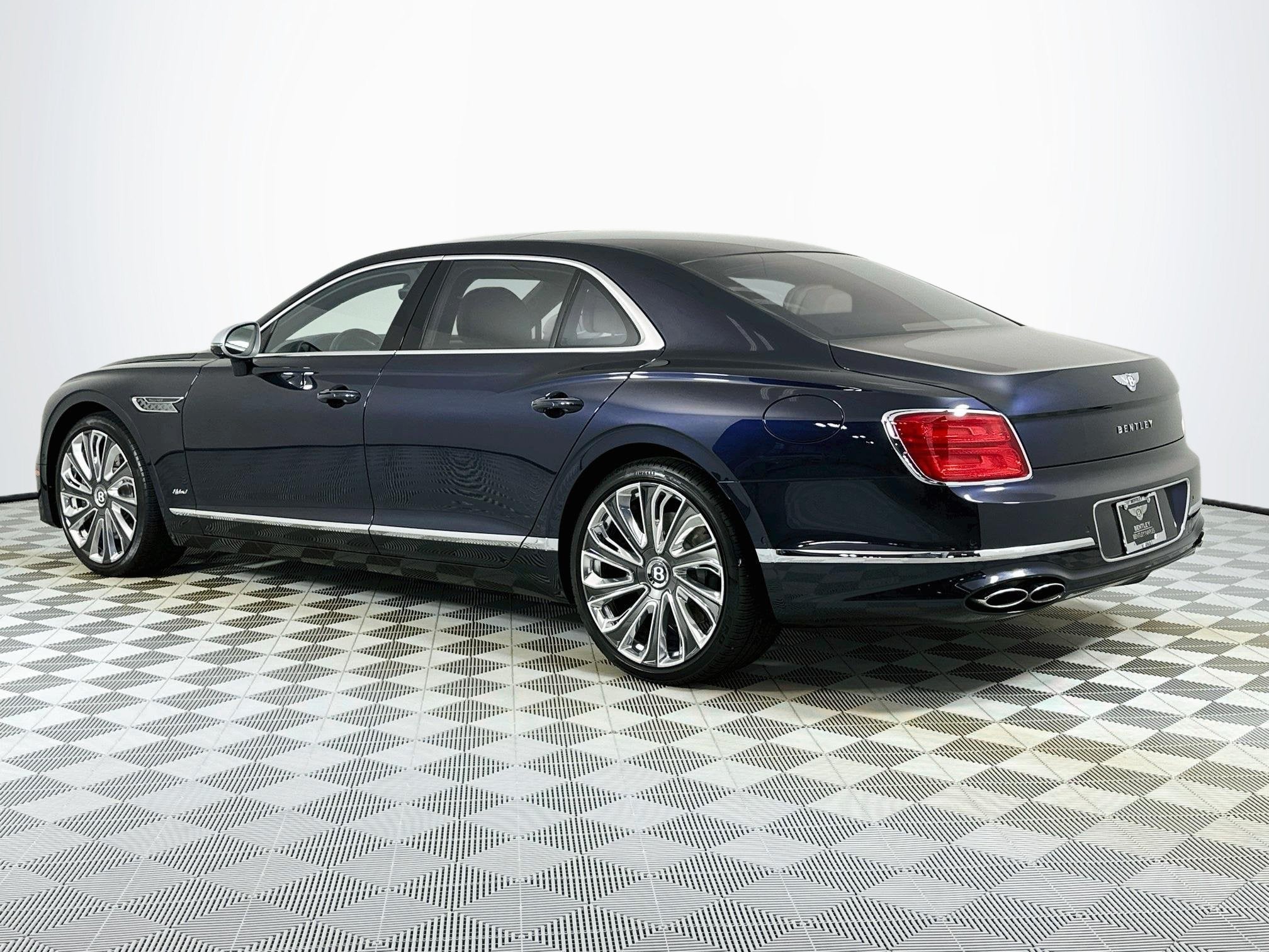 2022 Bentley Flying Spur Hybrid Mulliner