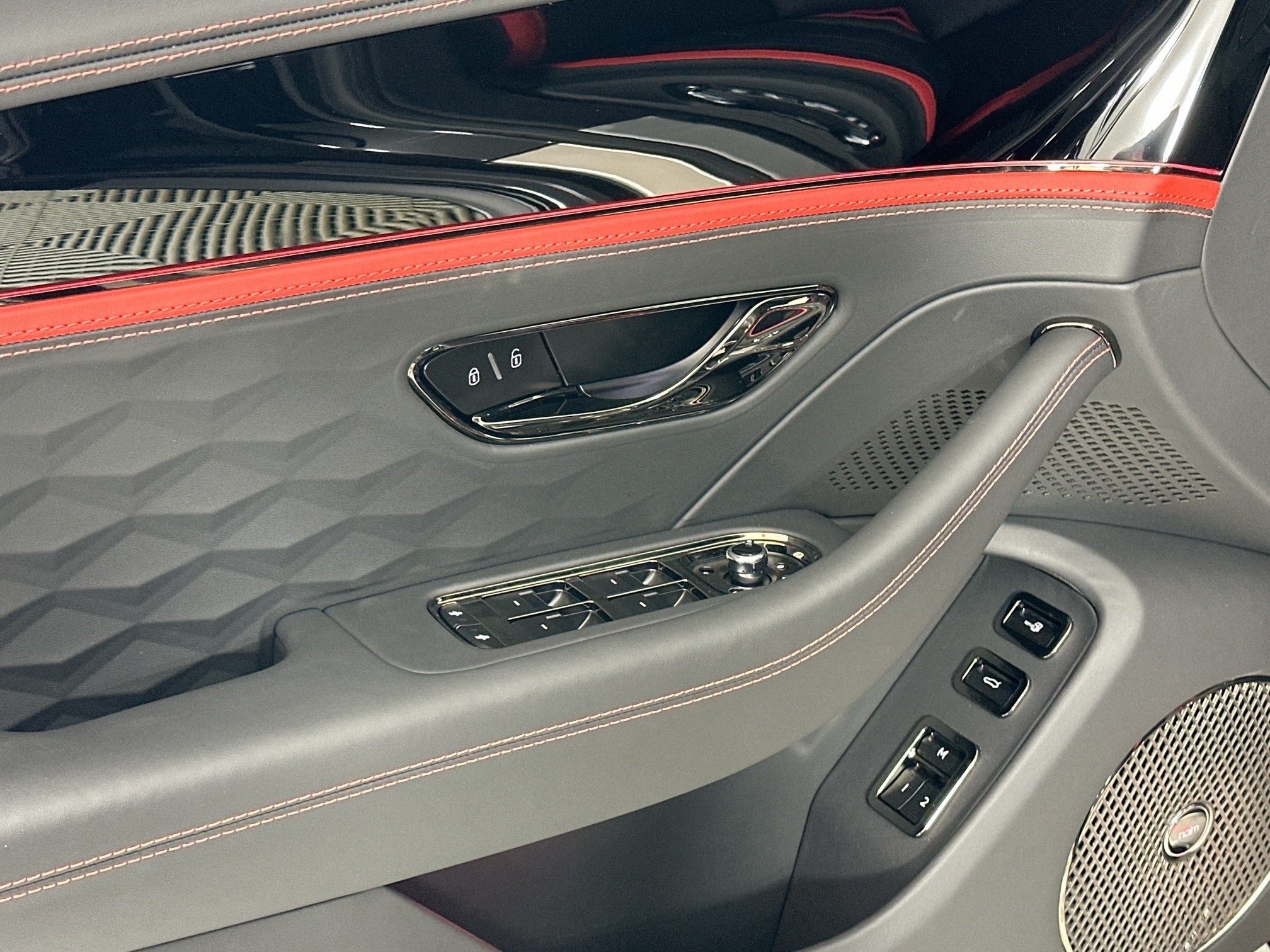 2025 Bentley Flying Spur Speed