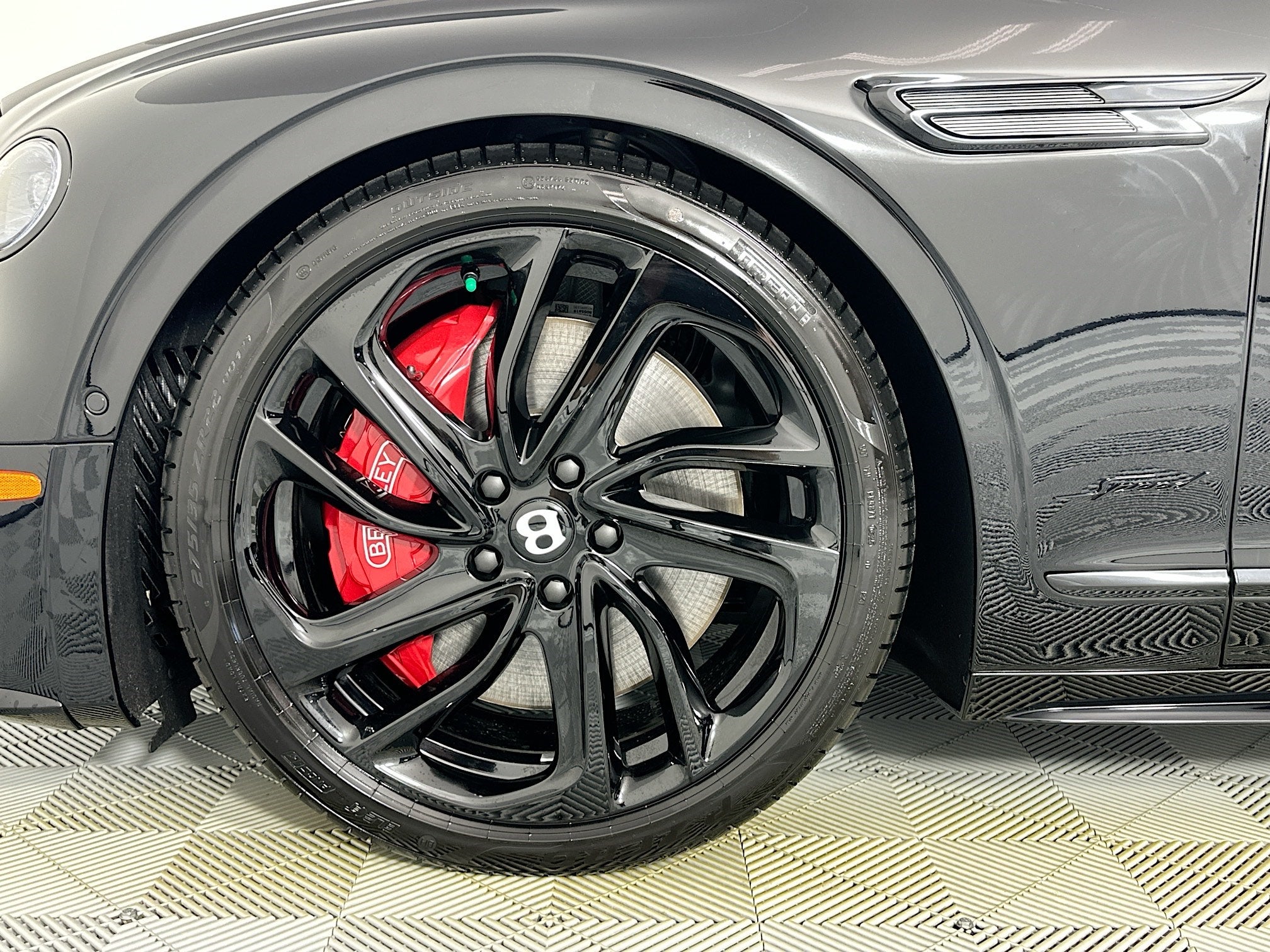 2025 Bentley Flying Spur Speed