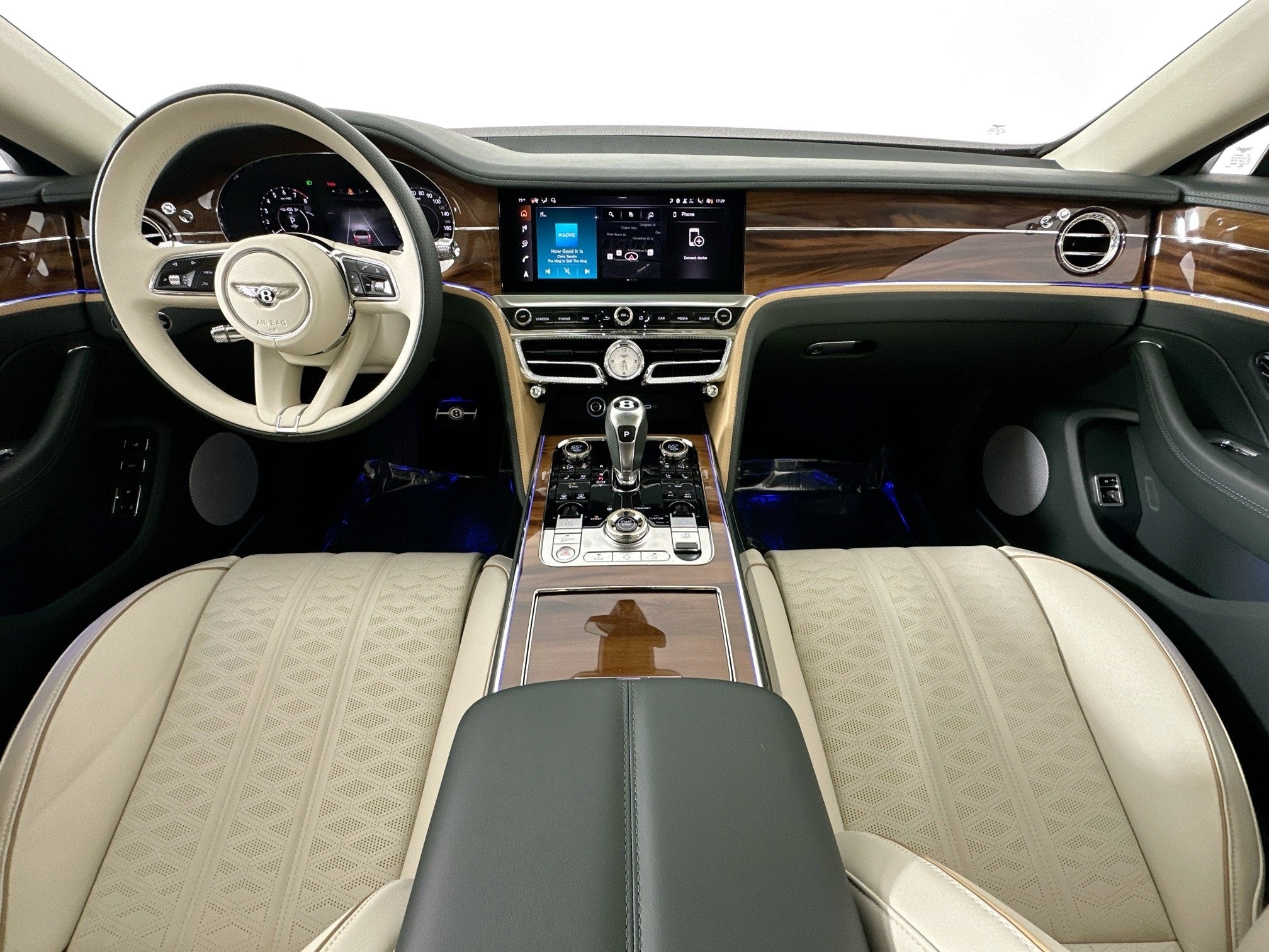 2026 Bentley Flying Spur Mulliner