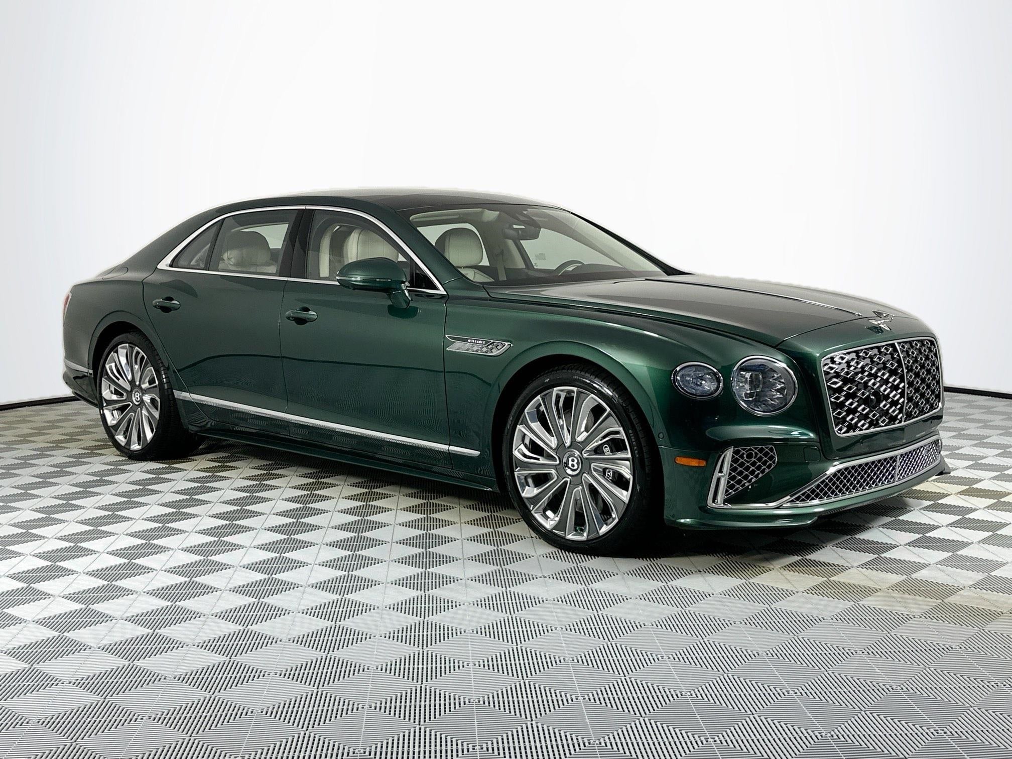2026 Bentley Flying Spur Mulliner