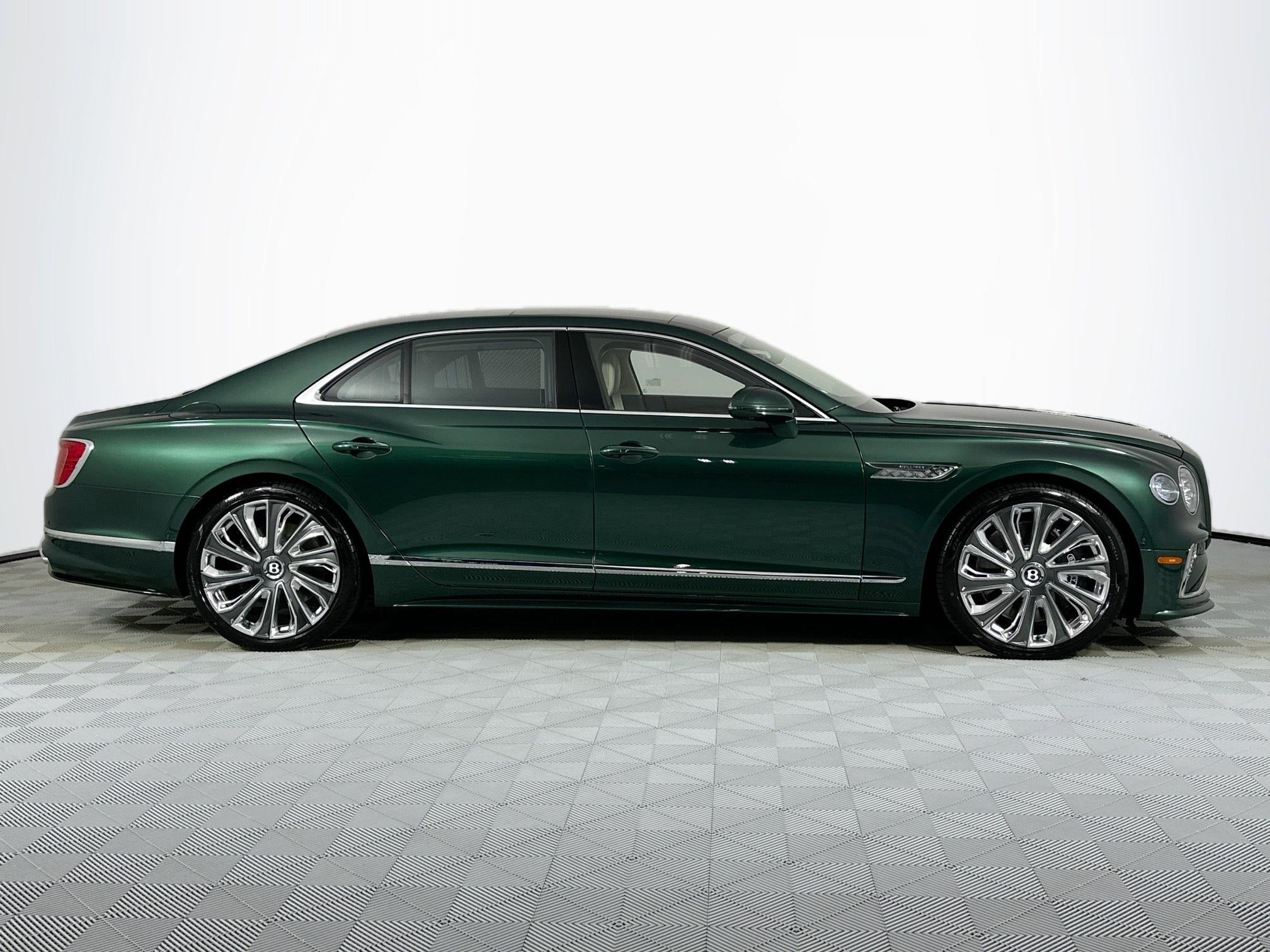 2026 Bentley Flying Spur Mulliner