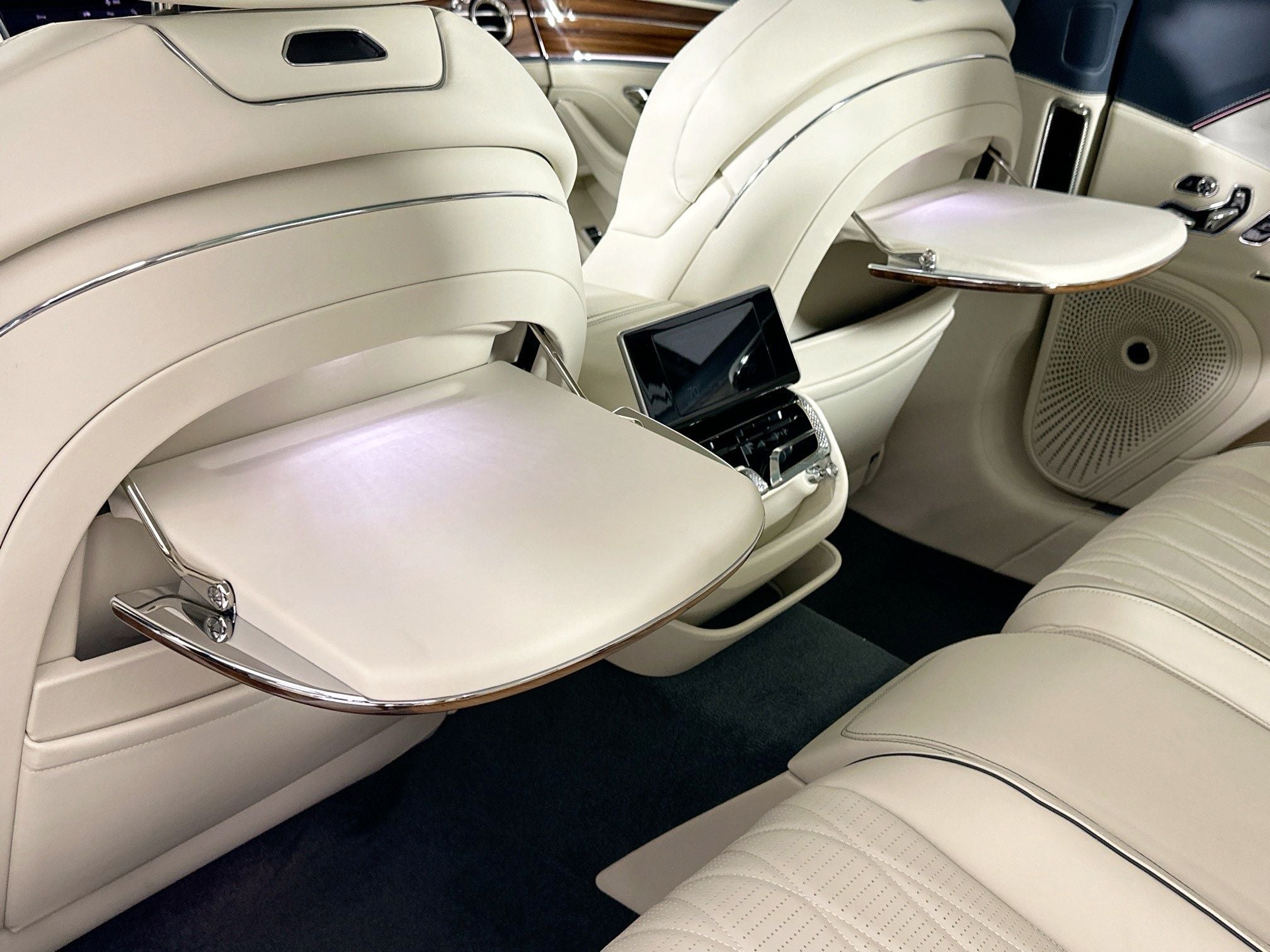 2022 Bentley Flying Spur Hybrid Base