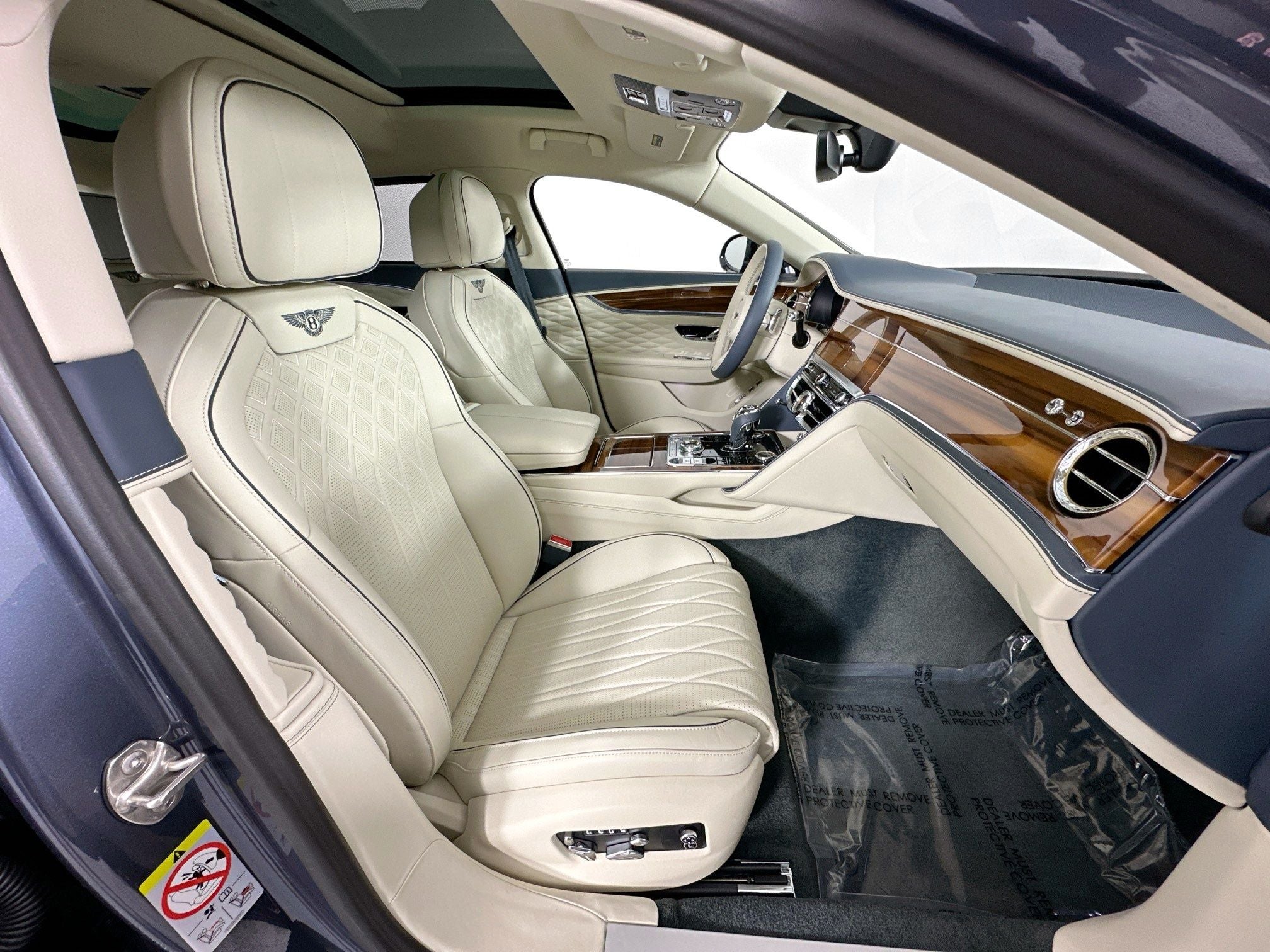 2022 Bentley Flying Spur Hybrid Base