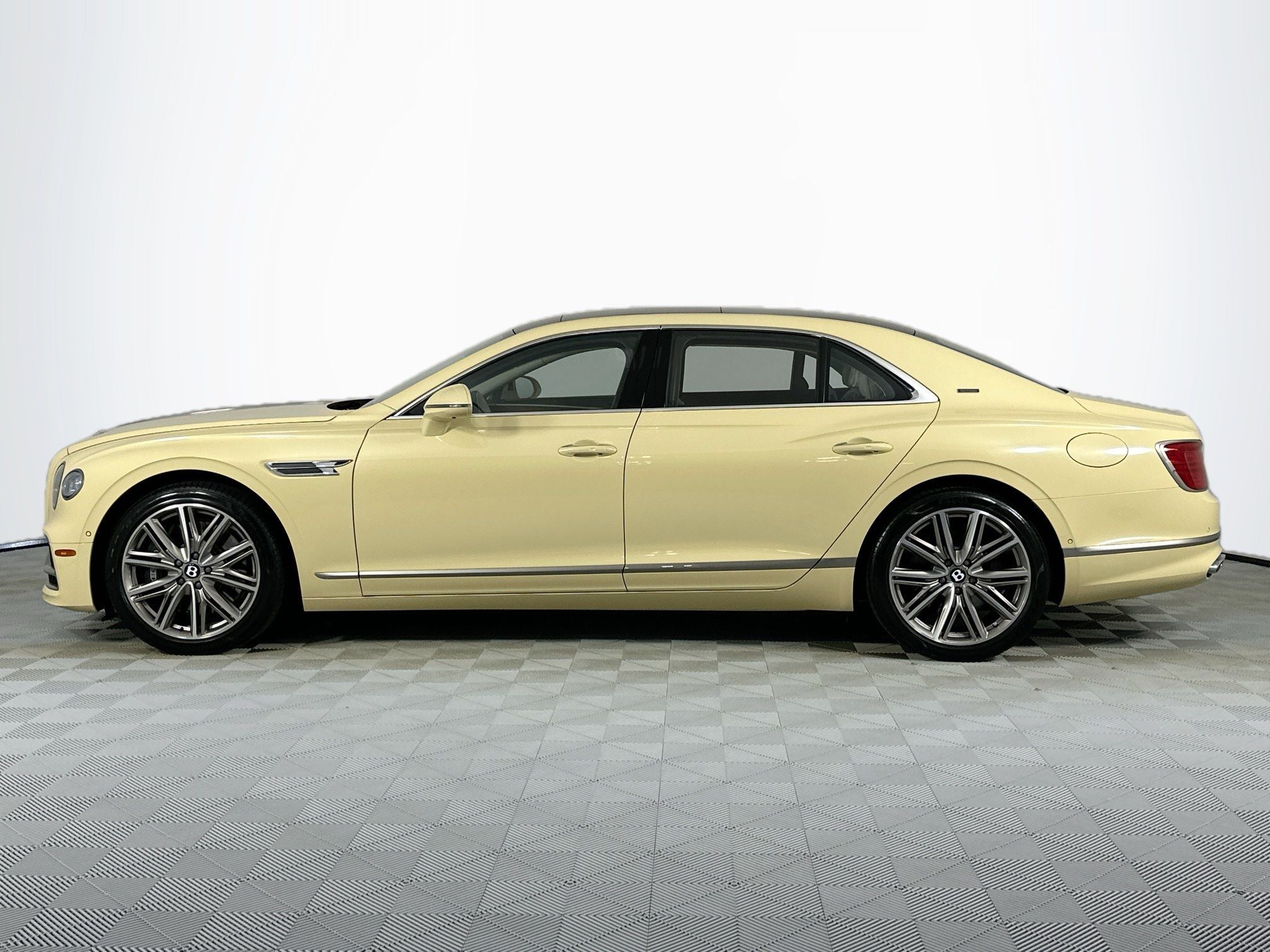 2023 Bentley Flying Spur Hybrid S