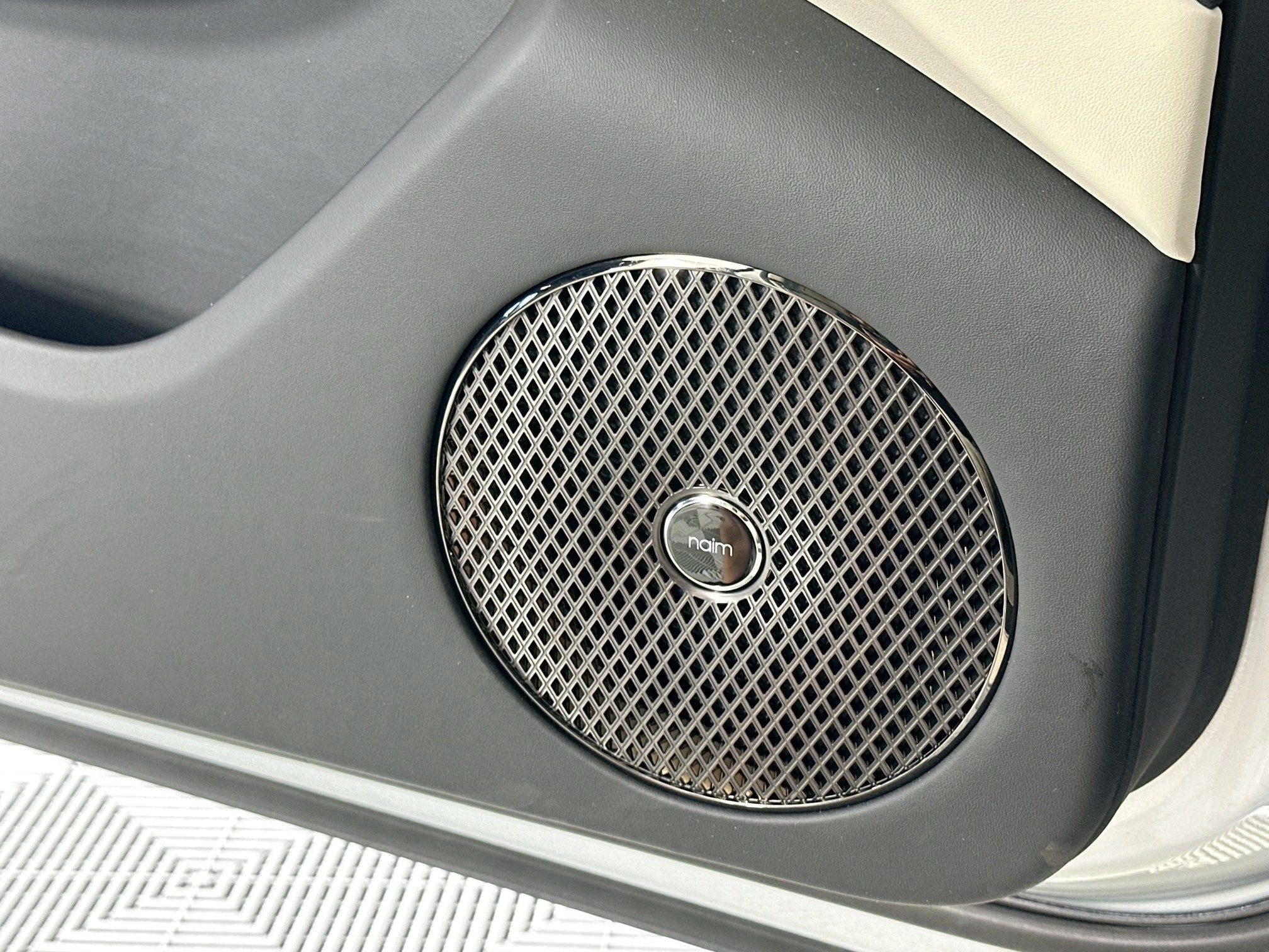 2025 Bentley Flying Spur Speed