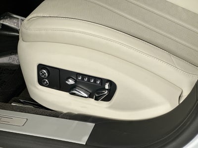 2025 Bentley Flying Spur Speed