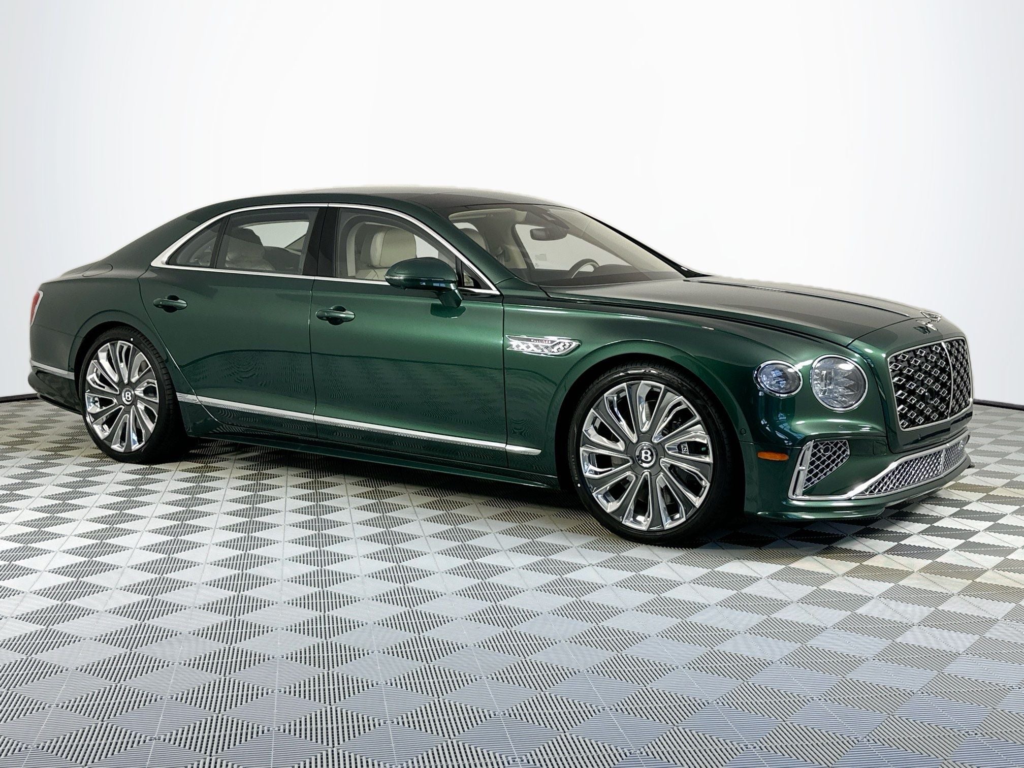 2026 Bentley Flying Spur Mulliner