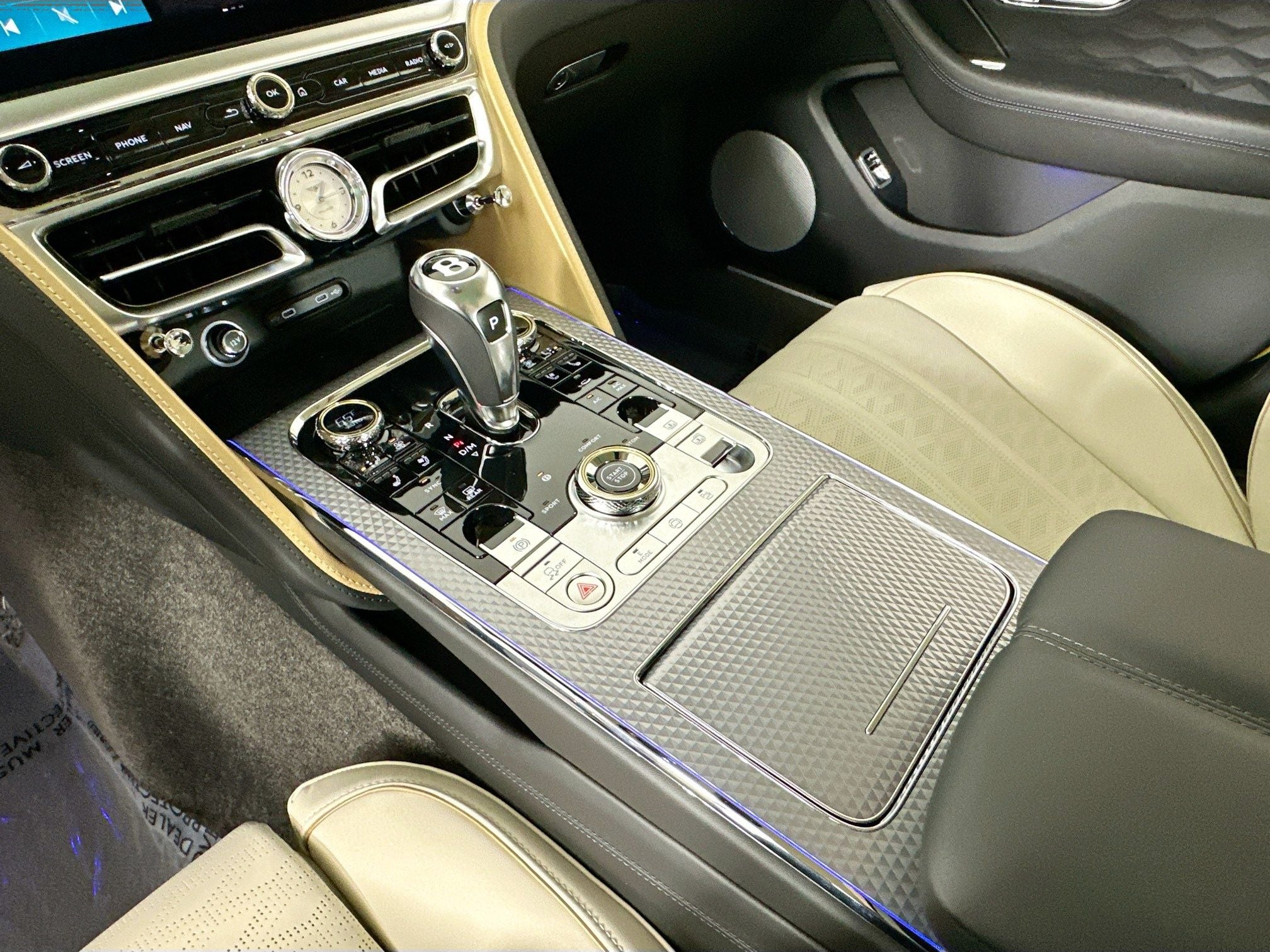 2026 Bentley Flying Spur Mulliner