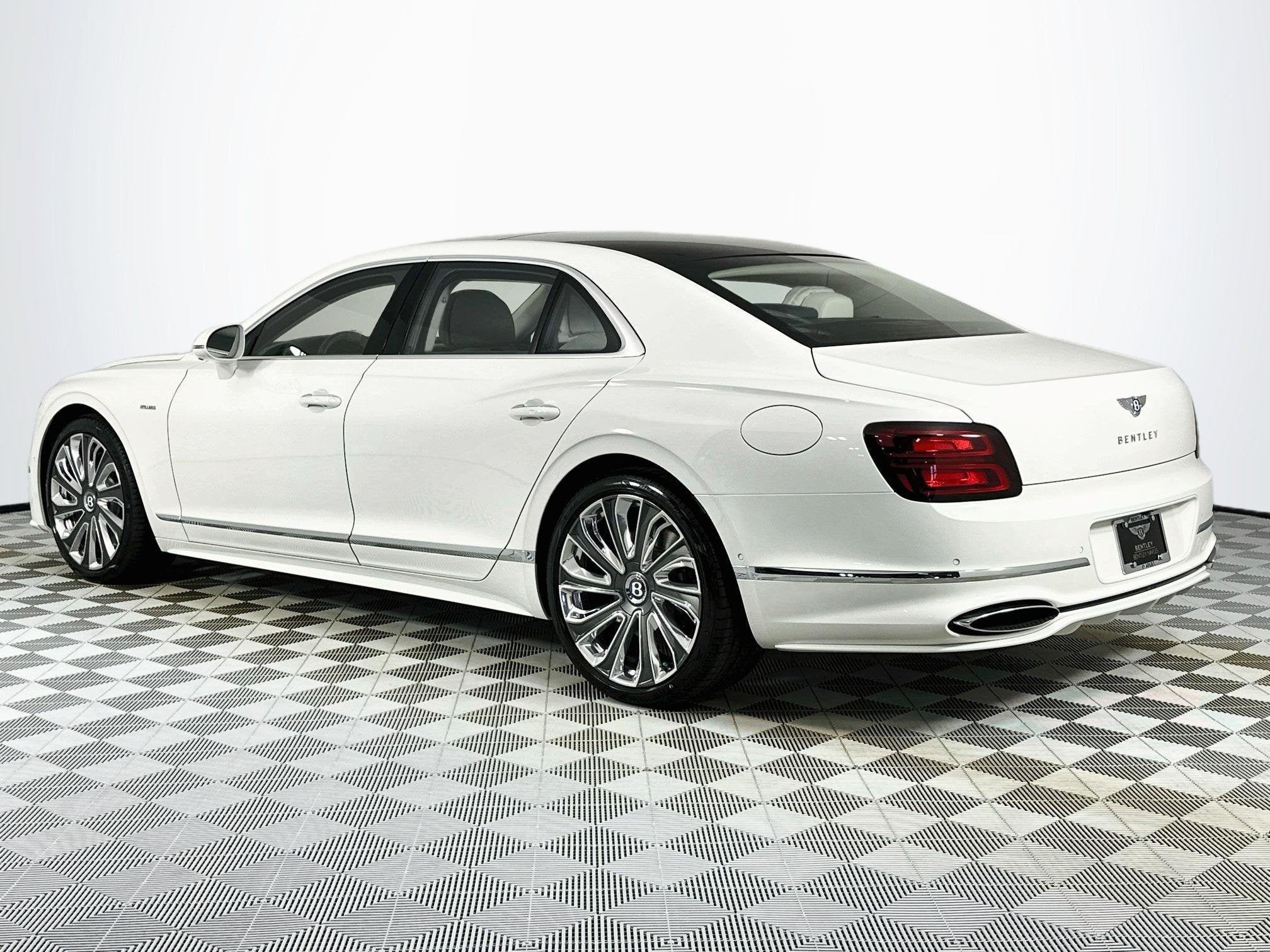 2027 Bentley Flying Spur Mulliner