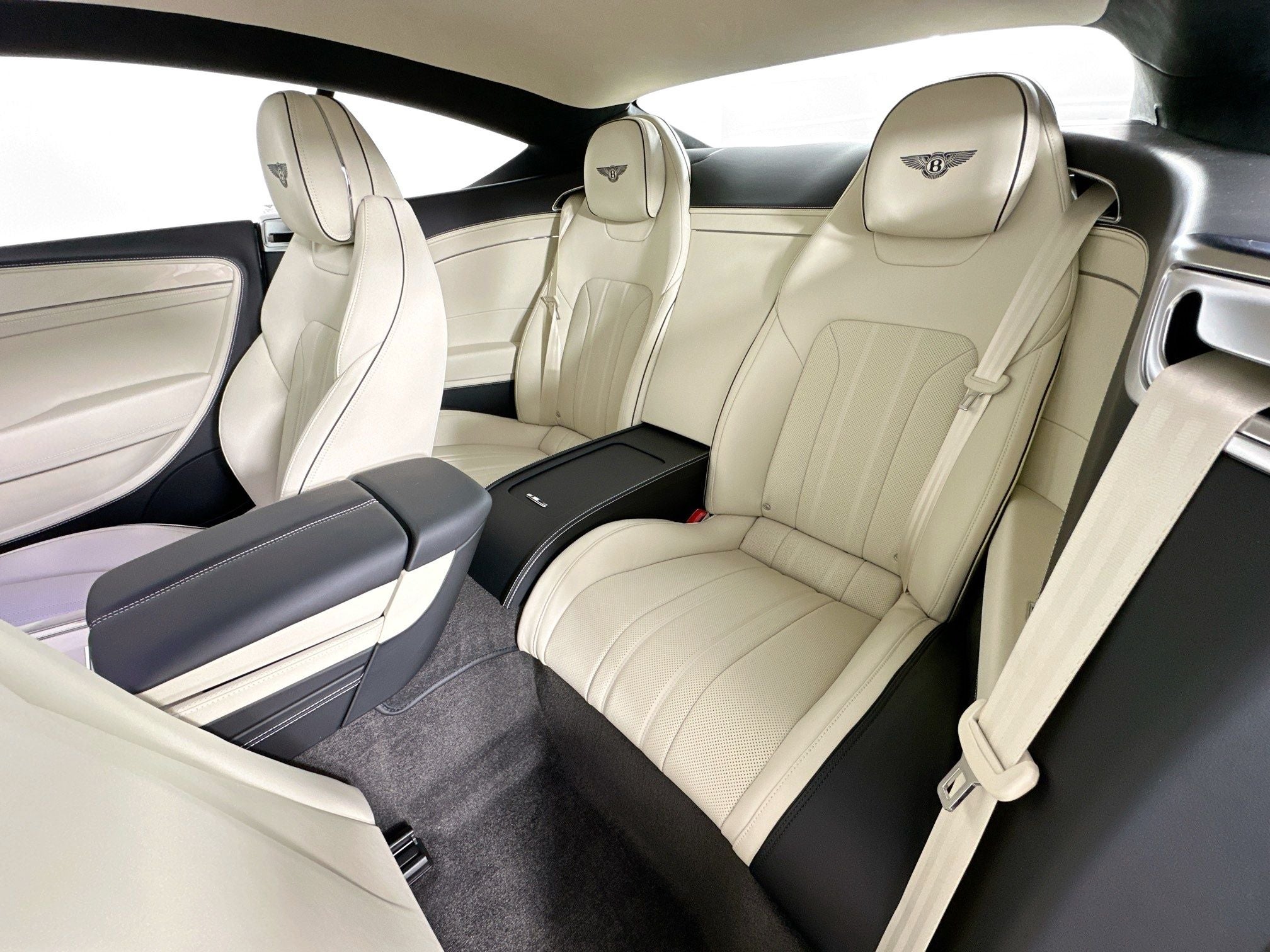 2026 Bentley Continental GT Base