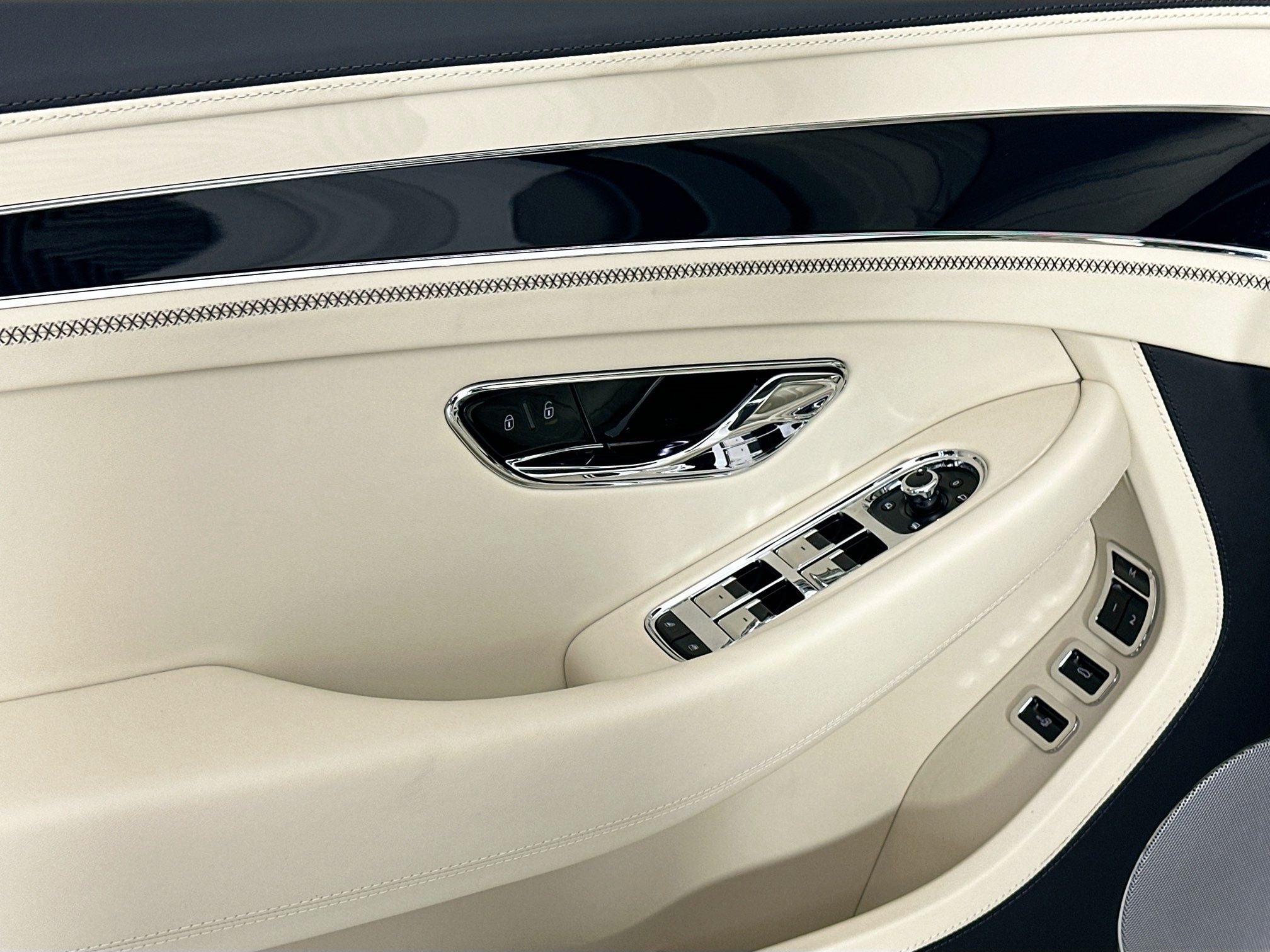 2026 Bentley Continental GT Base