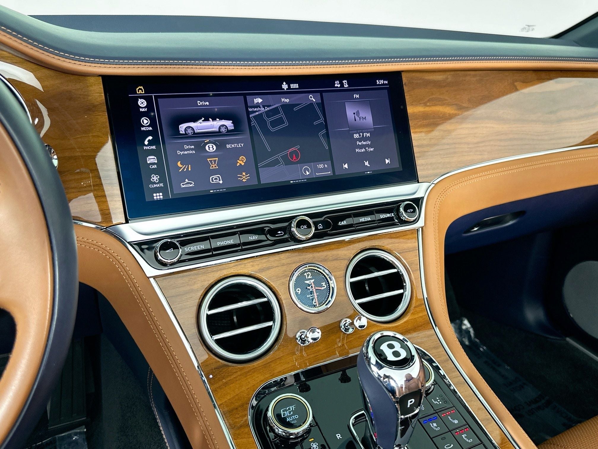 2024 Bentley Continental GTC V8 Edition 8