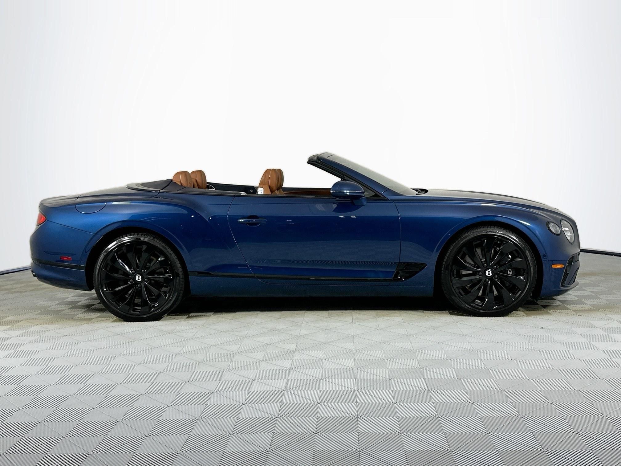 2024 Bentley Continental GTC V8 Edition 8
