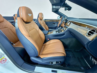 2023 Bentley Continental GTC Mulliner V8