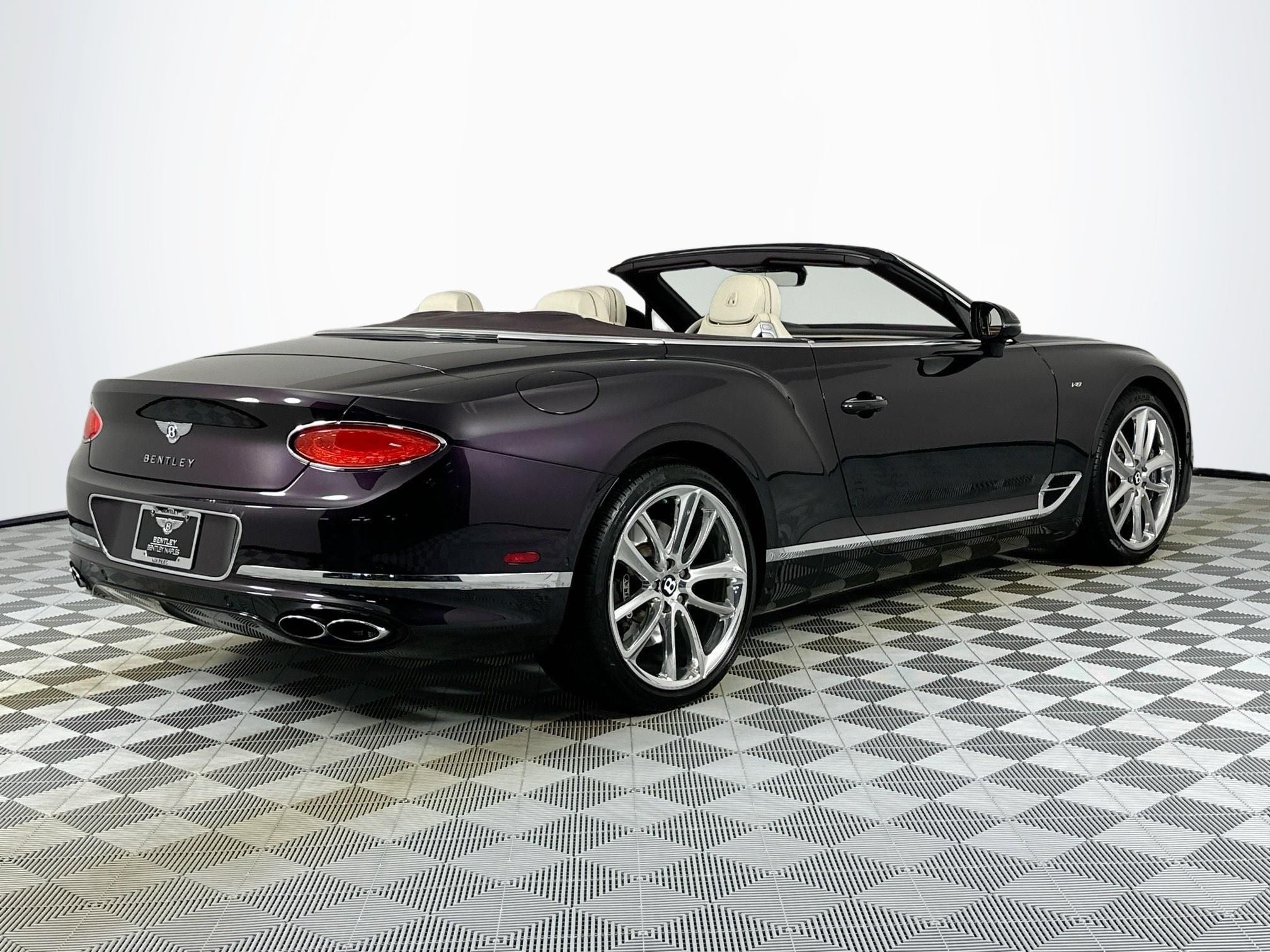 2022 Bentley Continental GTC V8 MDS