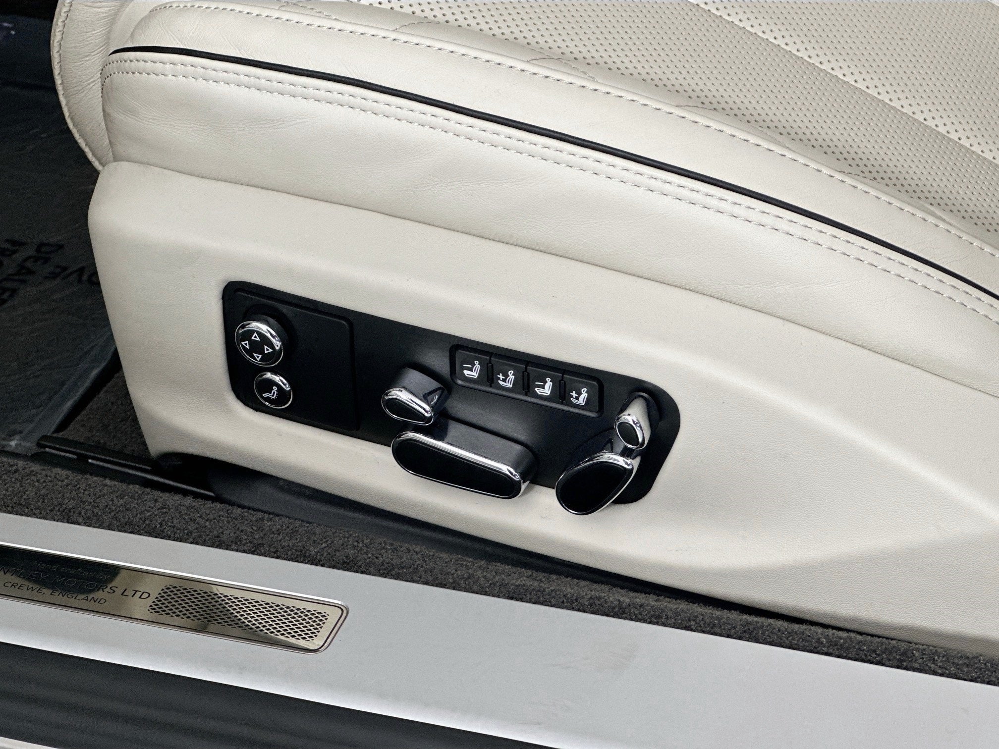 2022 Bentley Continental GTC V8 MDS