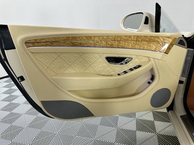 2020 Bentley Continental GTC V8