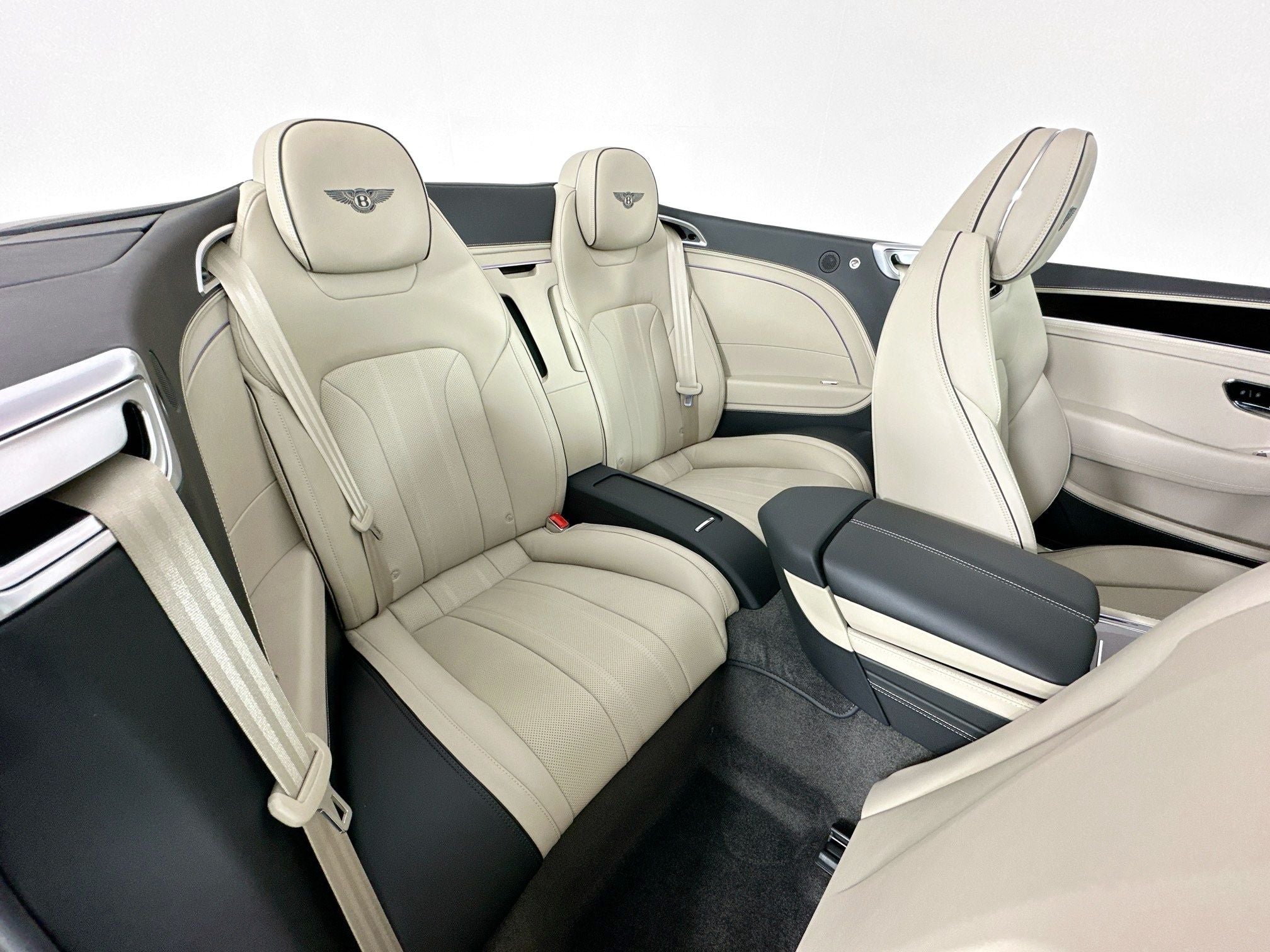 2026 Bentley Continental GTC Base