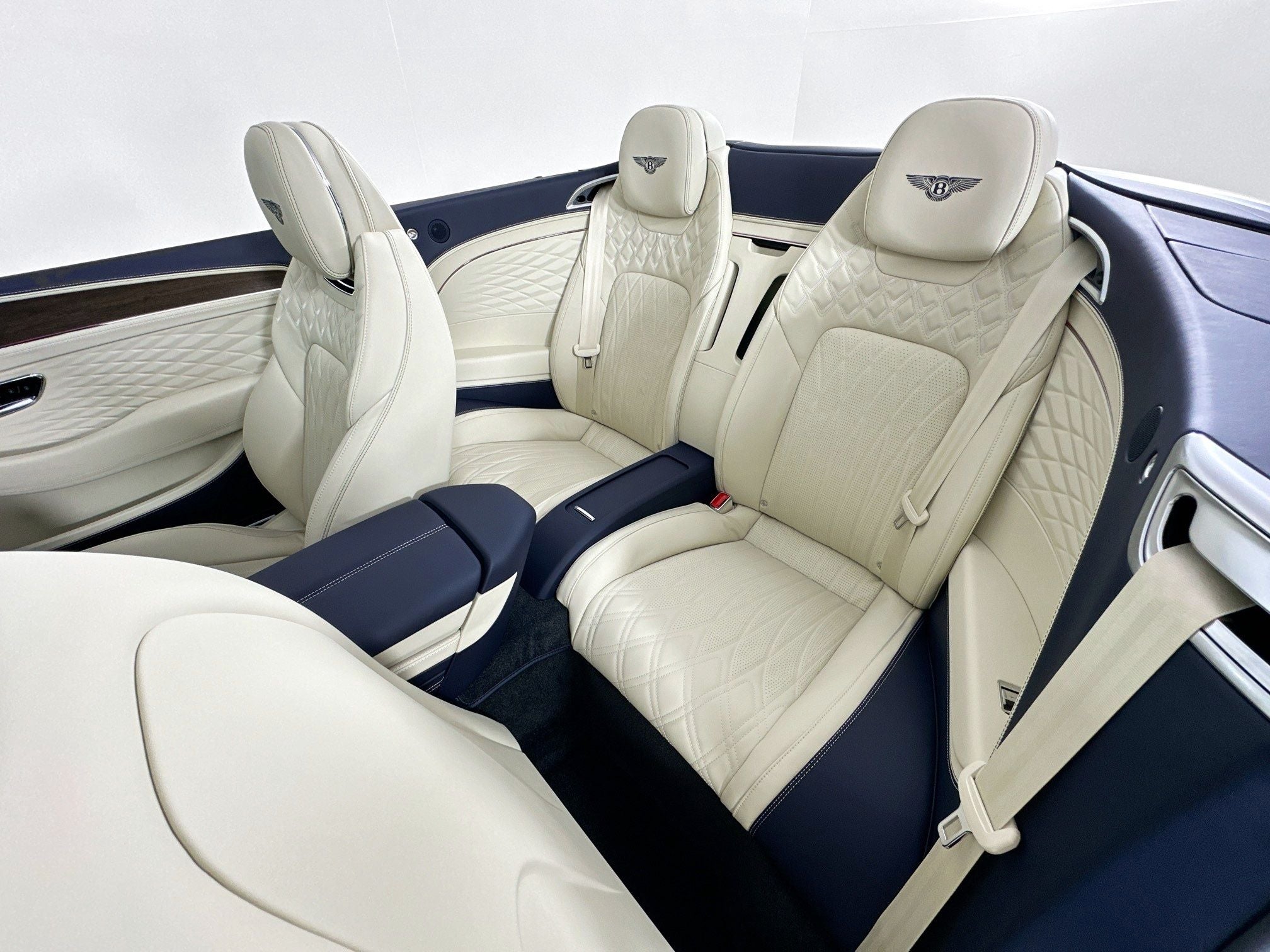 2026 Bentley Continental GTC Base