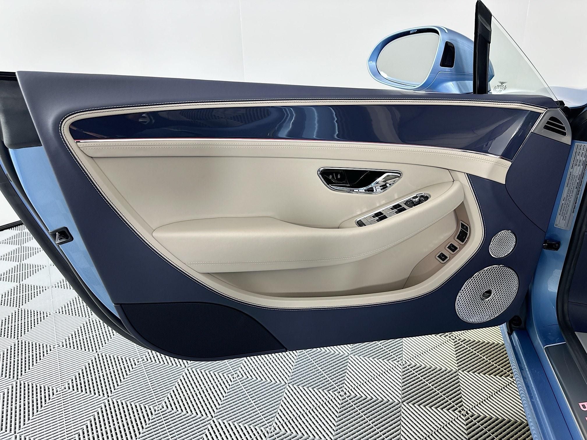 2026 Bentley Continental GTC Base