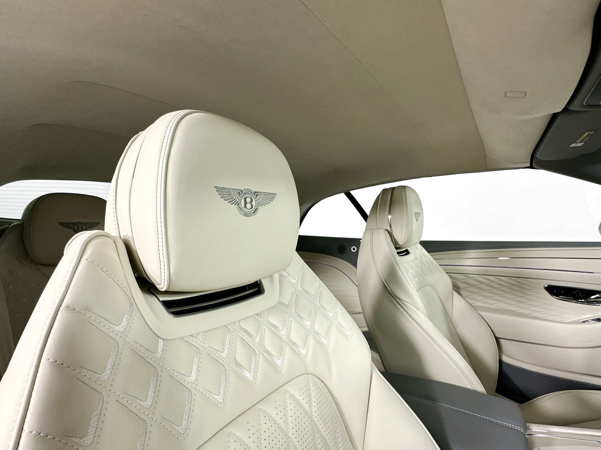 2026 Bentley Continental GTC Azure