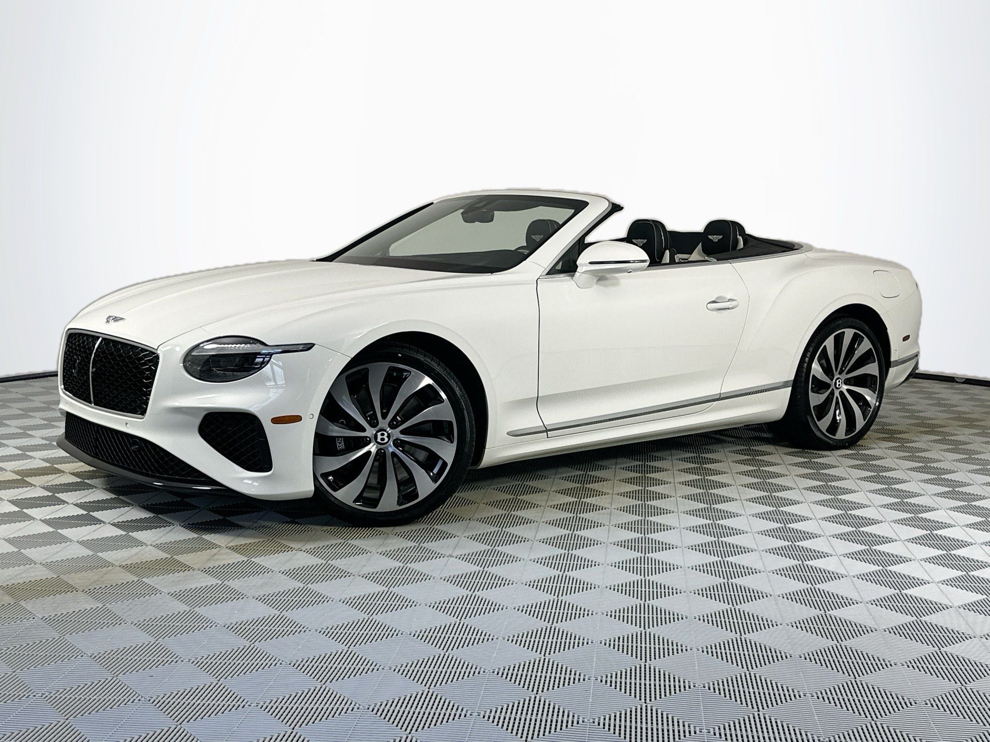 2026 Bentley Continental GT -'s photo