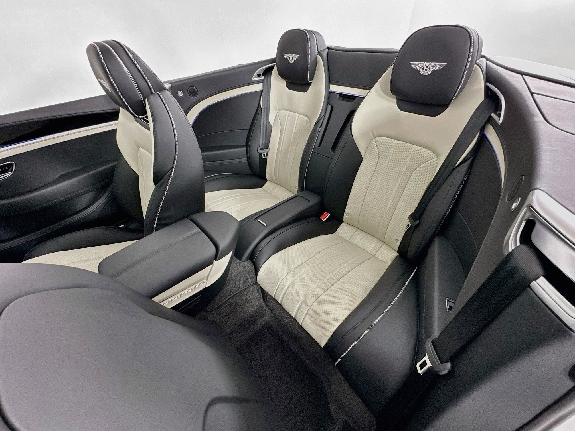 2026 Bentley Continental GTC Base