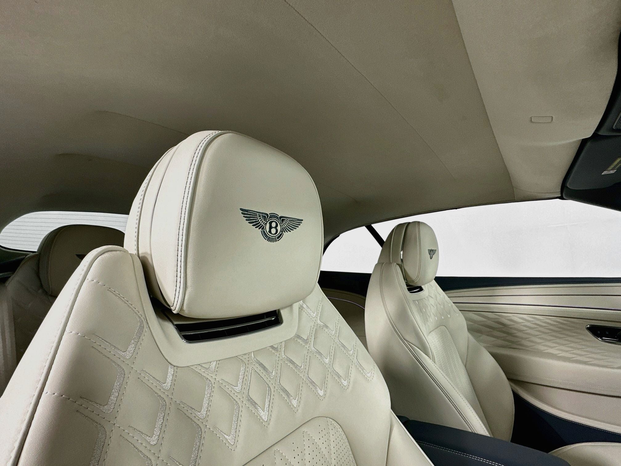 2026 Bentley Continental GTC Azure