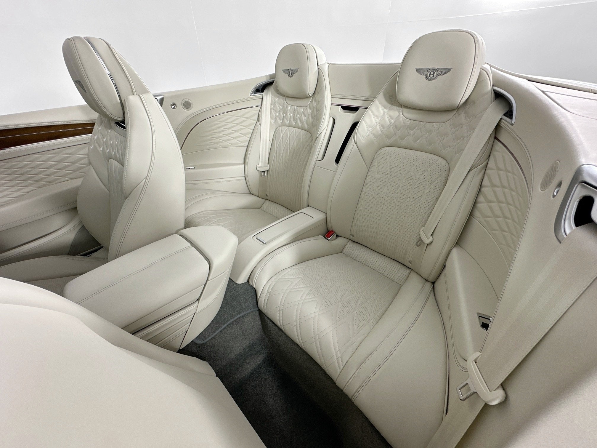 2026 Bentley Continental GTC Azure