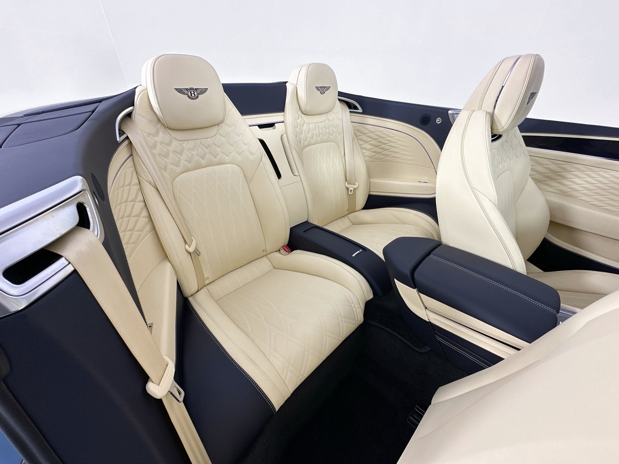 2026 Bentley Continental GTC Azure