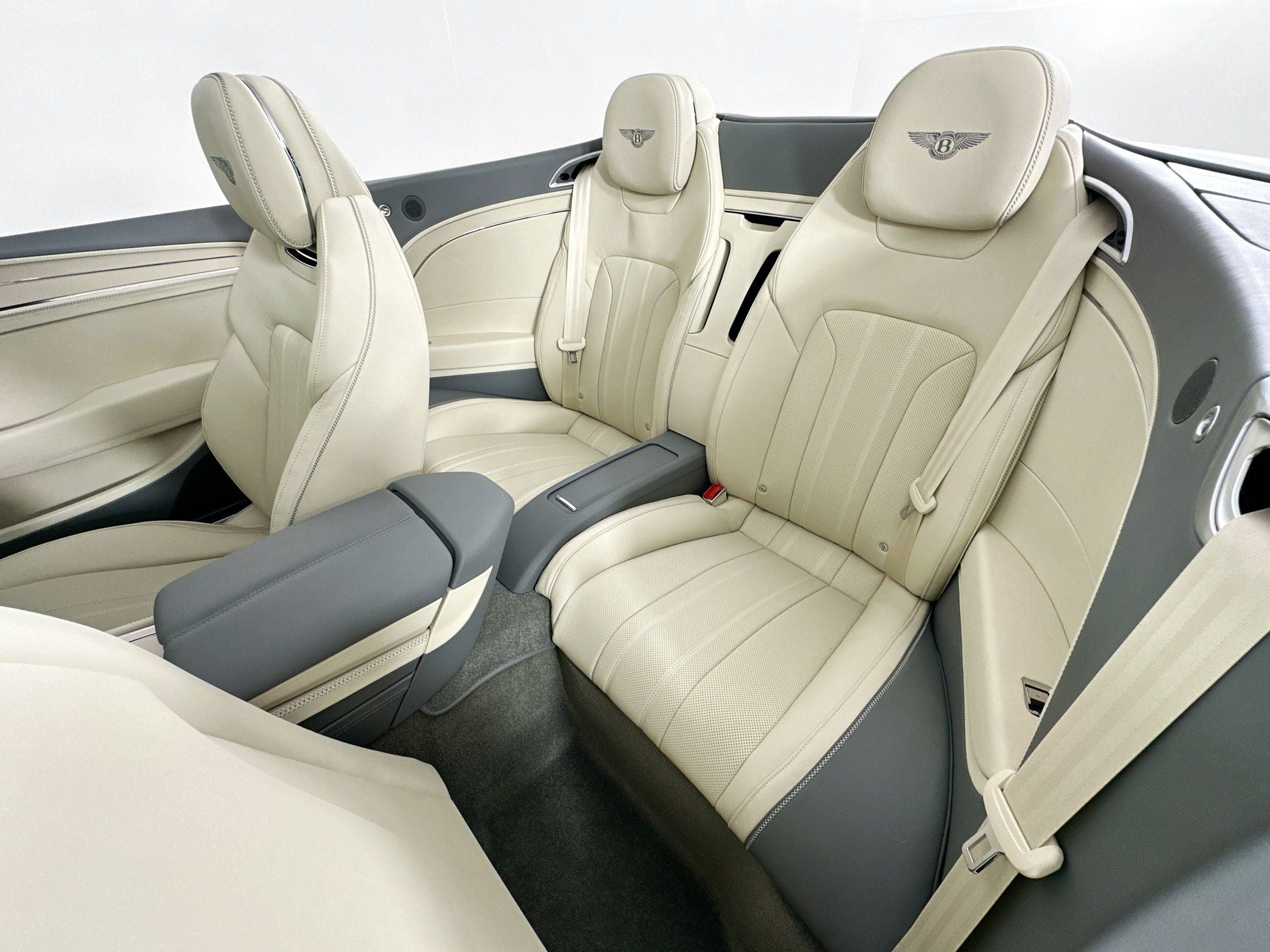 2026 Bentley Continental GTC Base