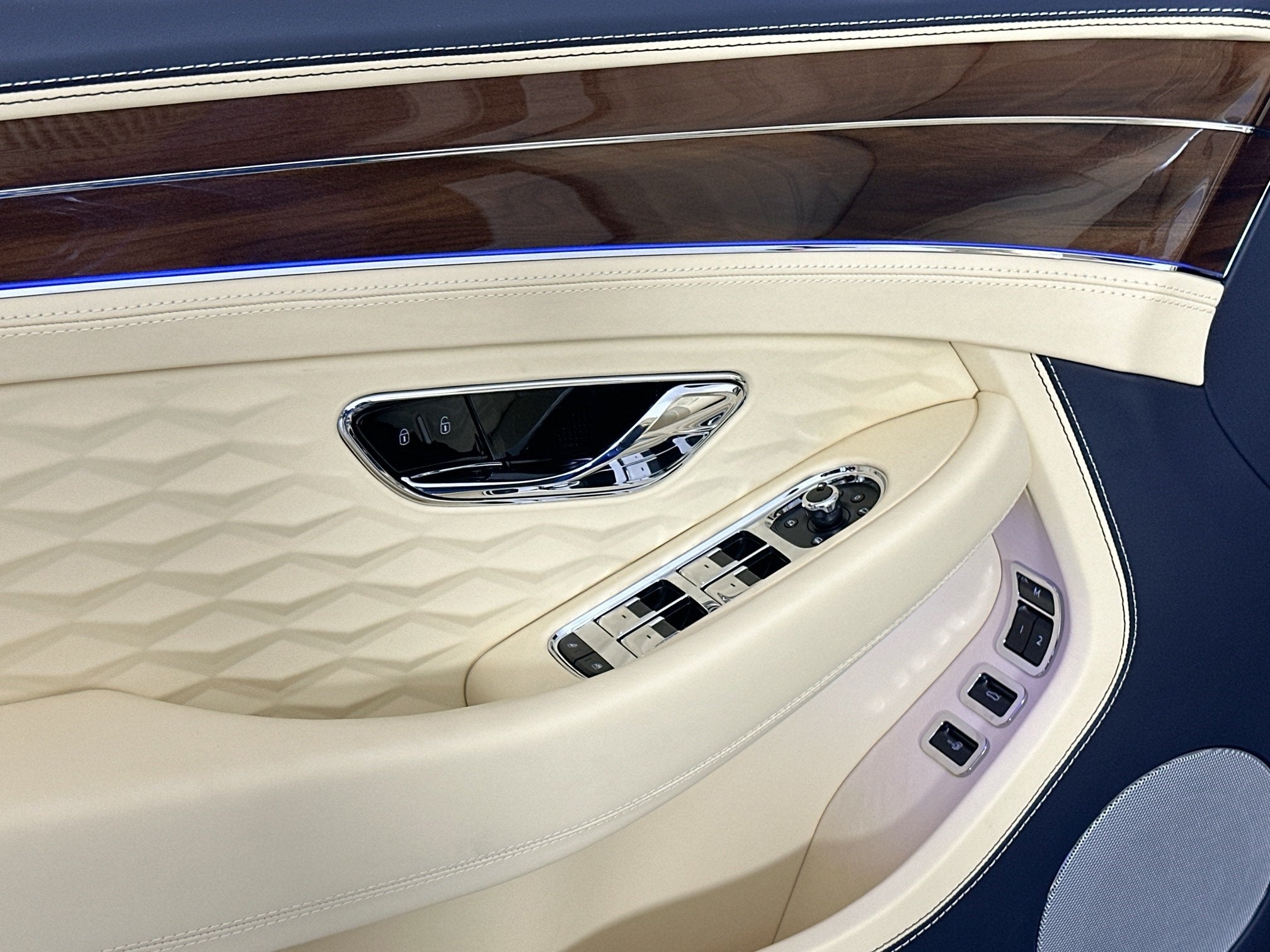 2026 Bentley Continental GTC Mulliner