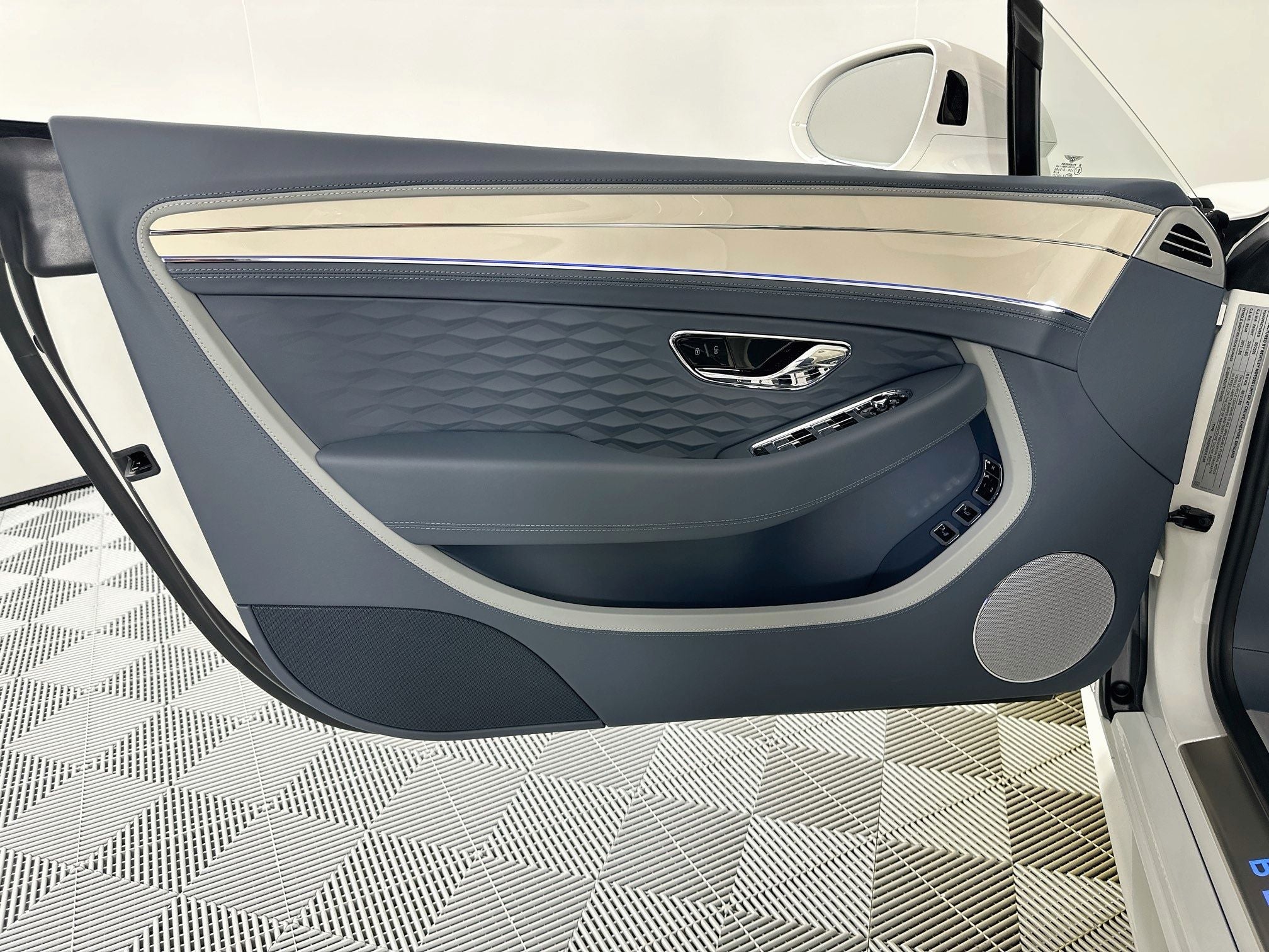 2026 Bentley Continental GTC Mulliner
