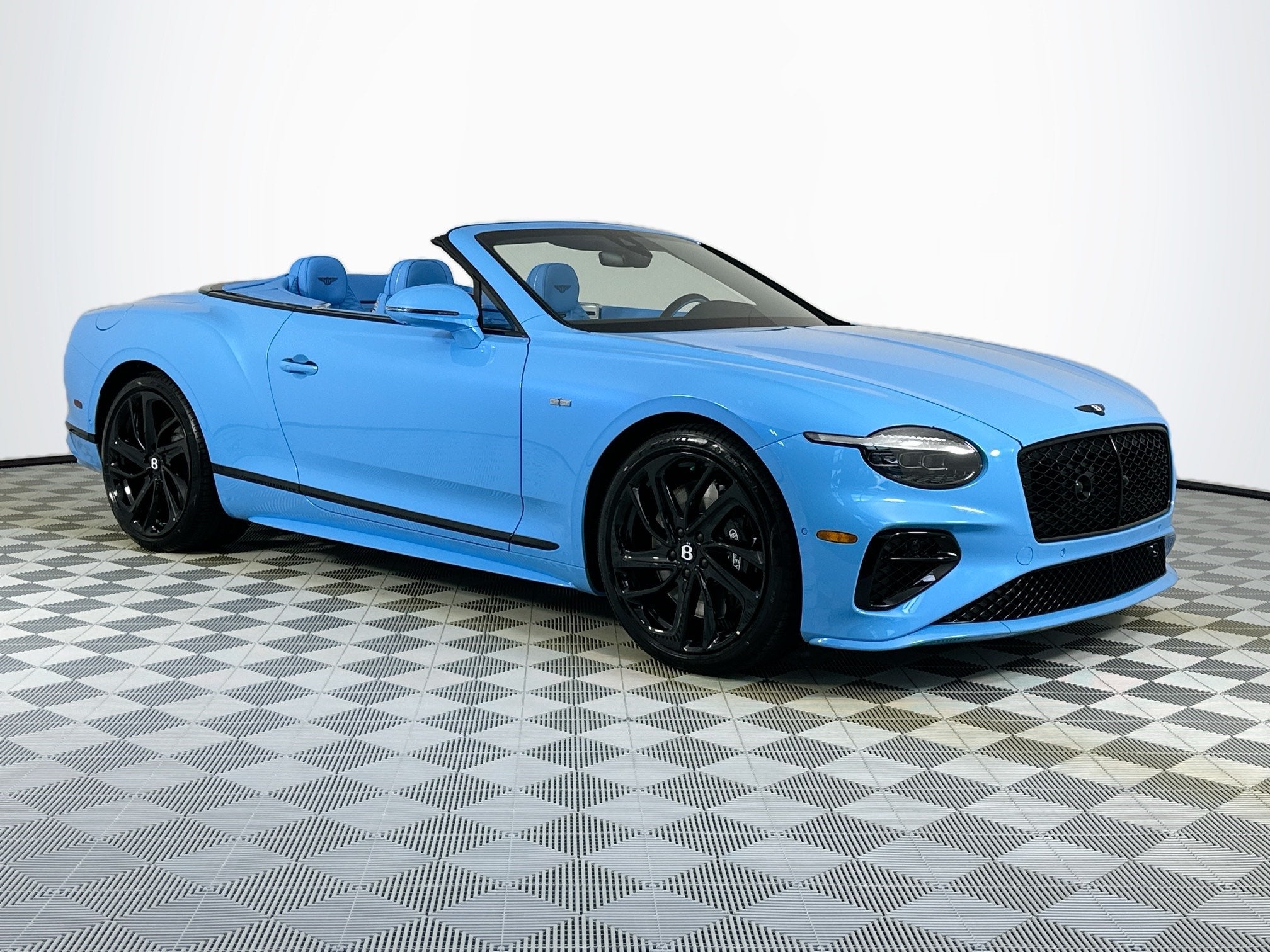 2025 Bentley Continental GTC First Edition