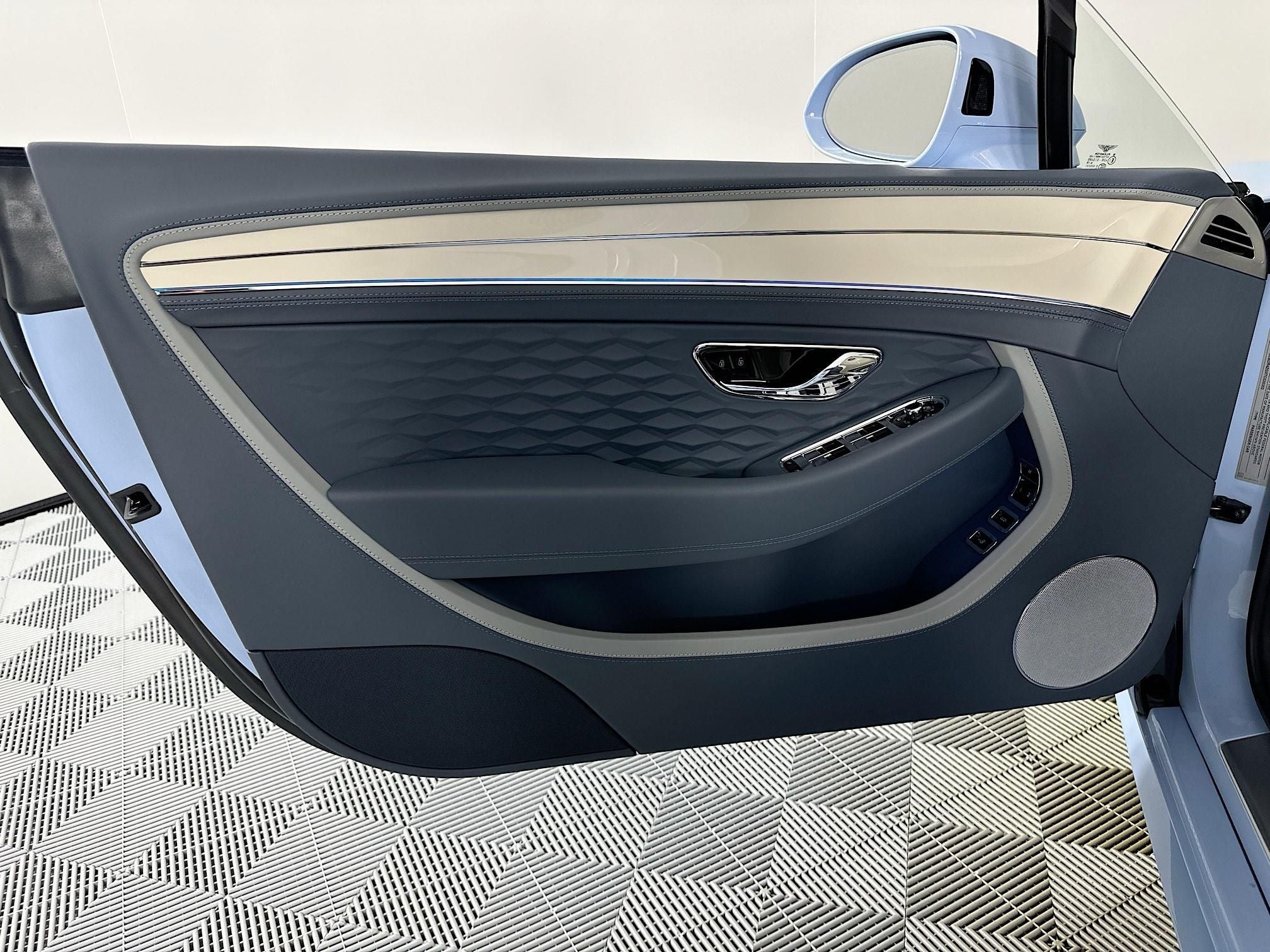2026 Bentley Continental GTC Mulliner