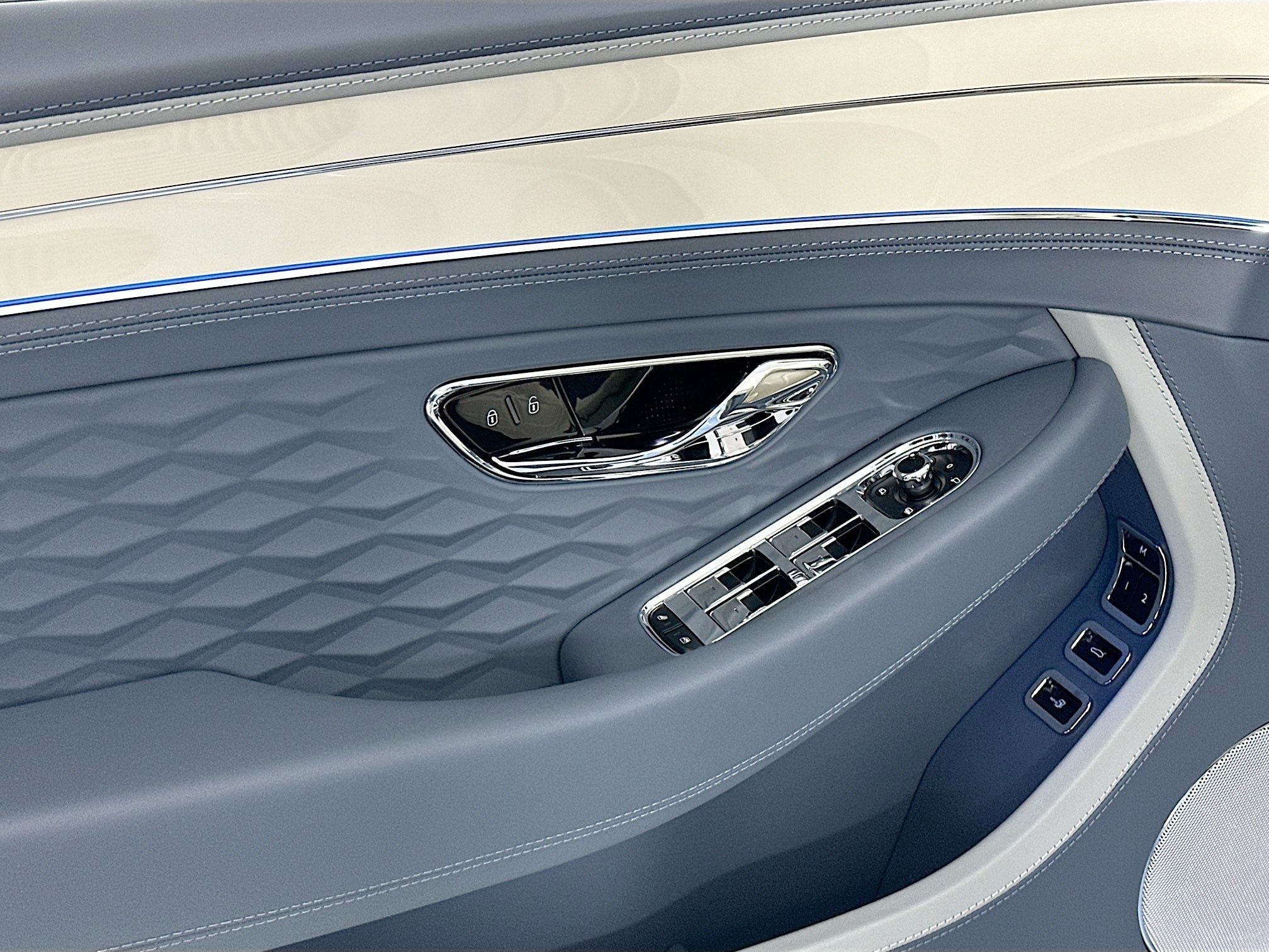 2026 Bentley Continental GTC Mulliner