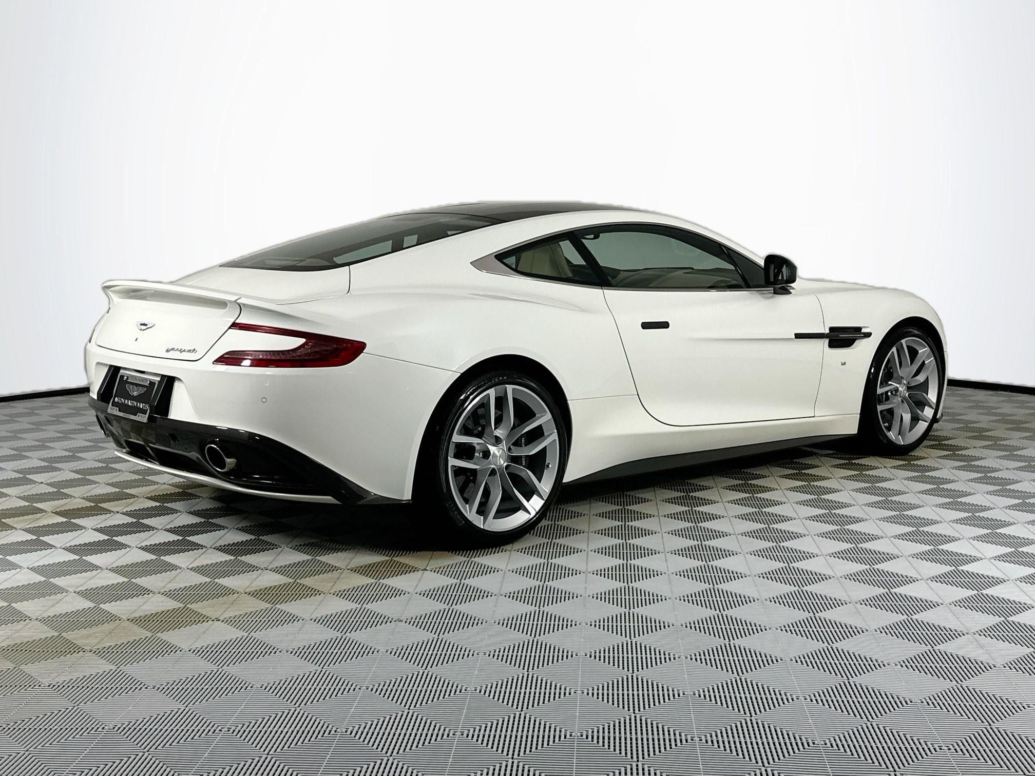 2017 Aston Martin Vanquish Base