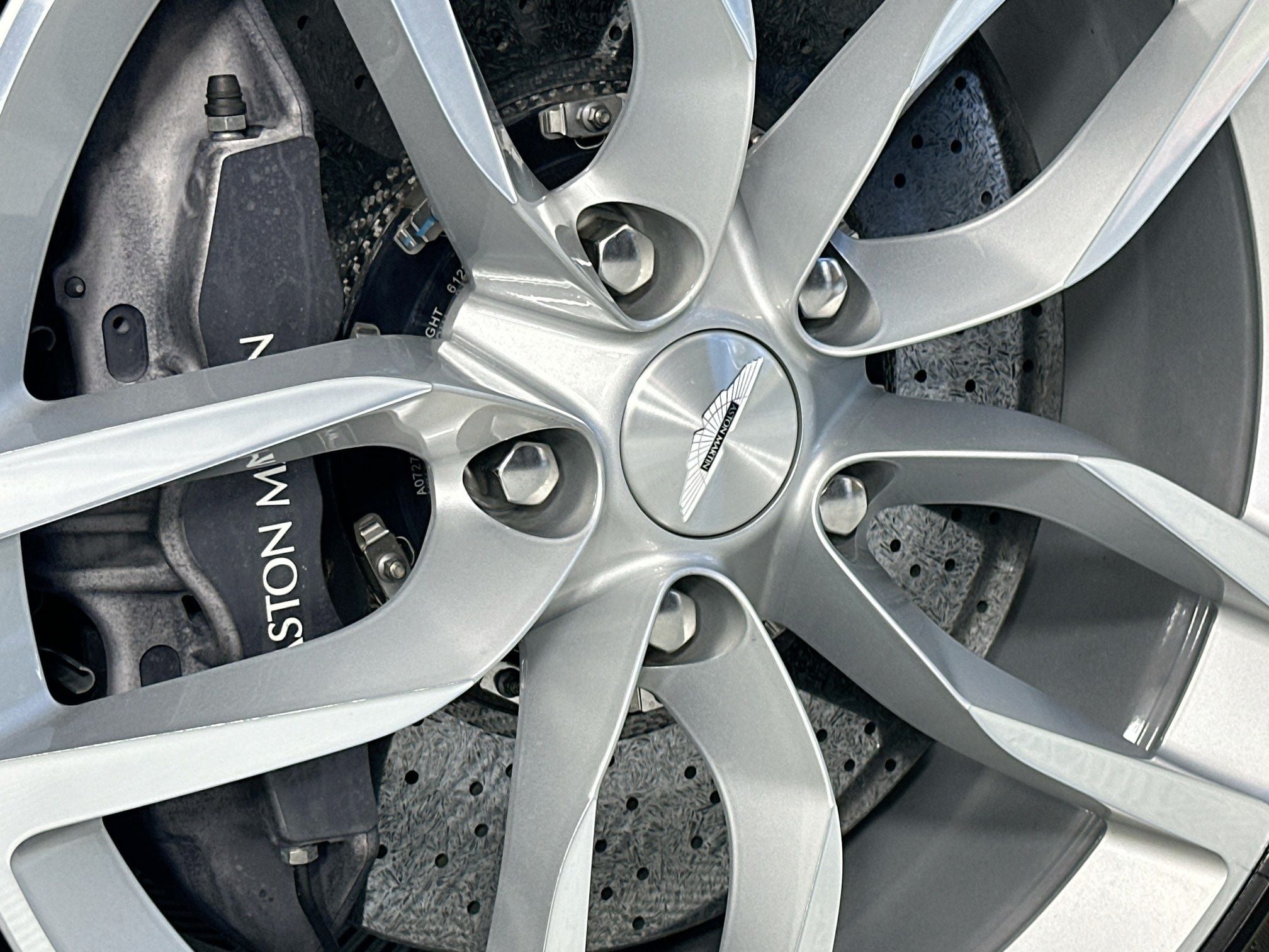 2017 Aston Martin Vanquish Base