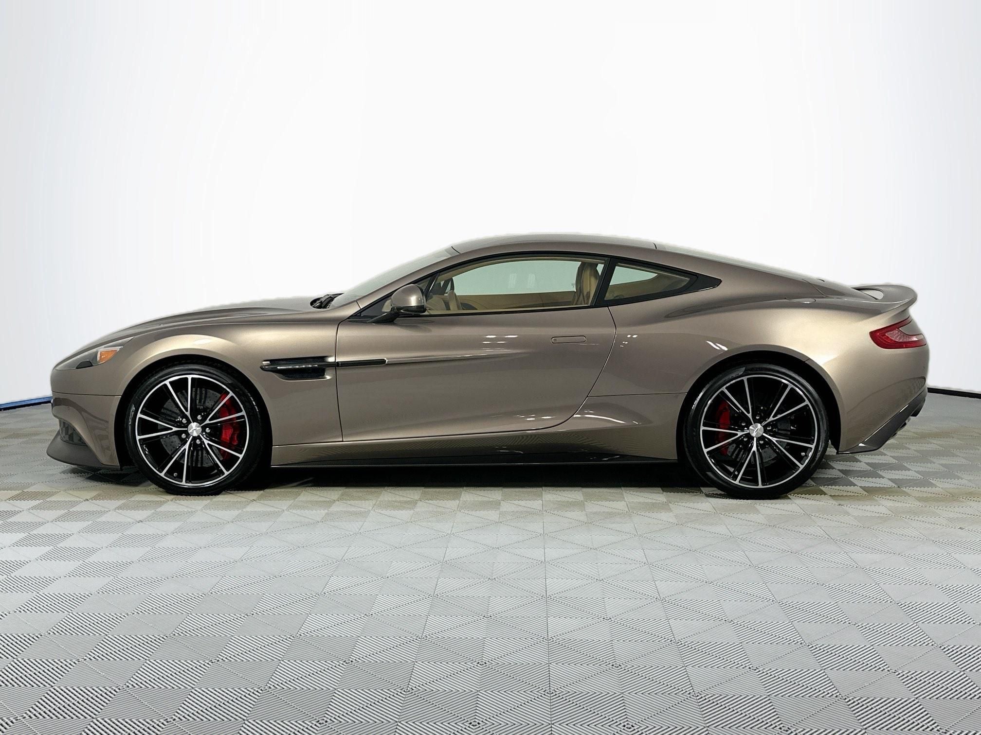 2016 Aston Martin Vanquish Base