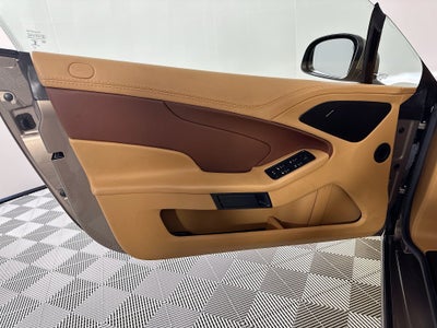 2016 Aston Martin Vanquish Base