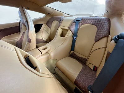 2016 Aston Martin Vanquish Base