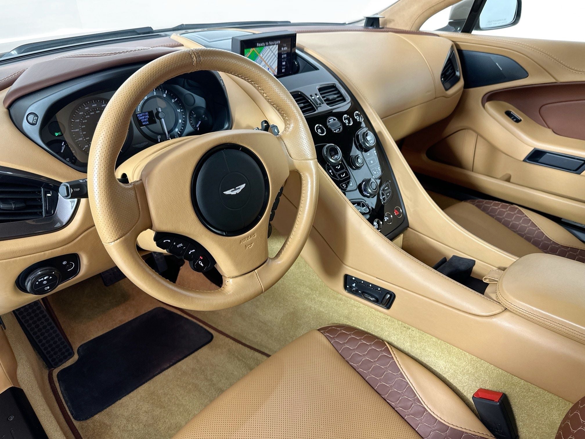 2016 Aston Martin Vanquish Base