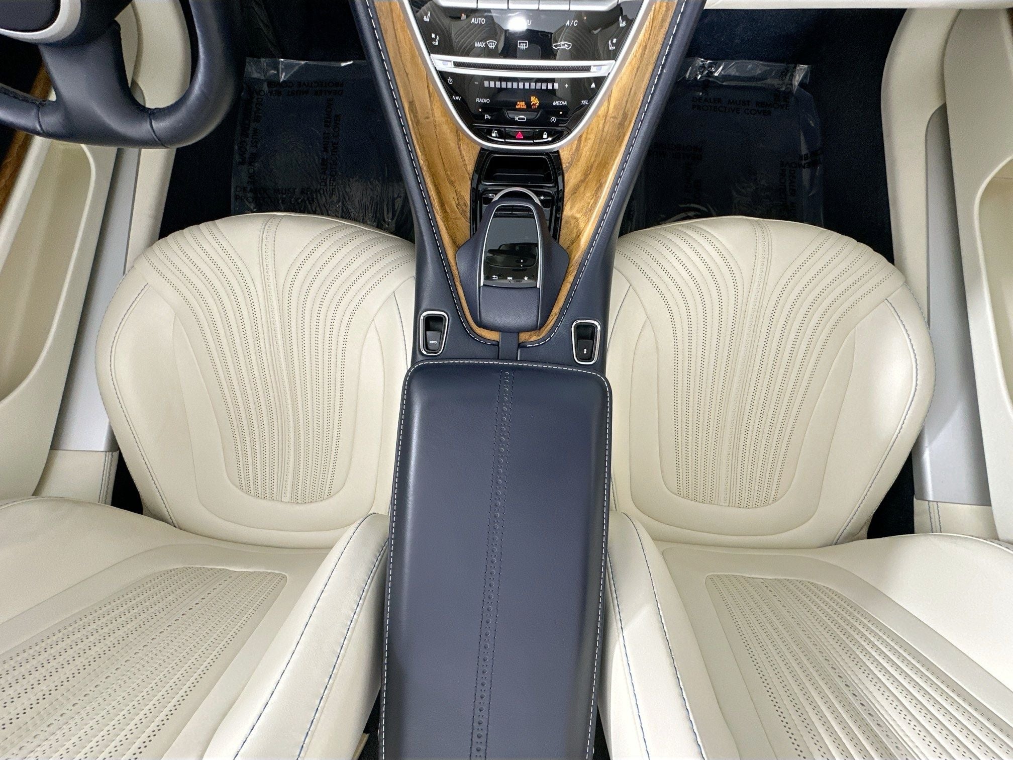 2019 Aston Martin DB11 Volante