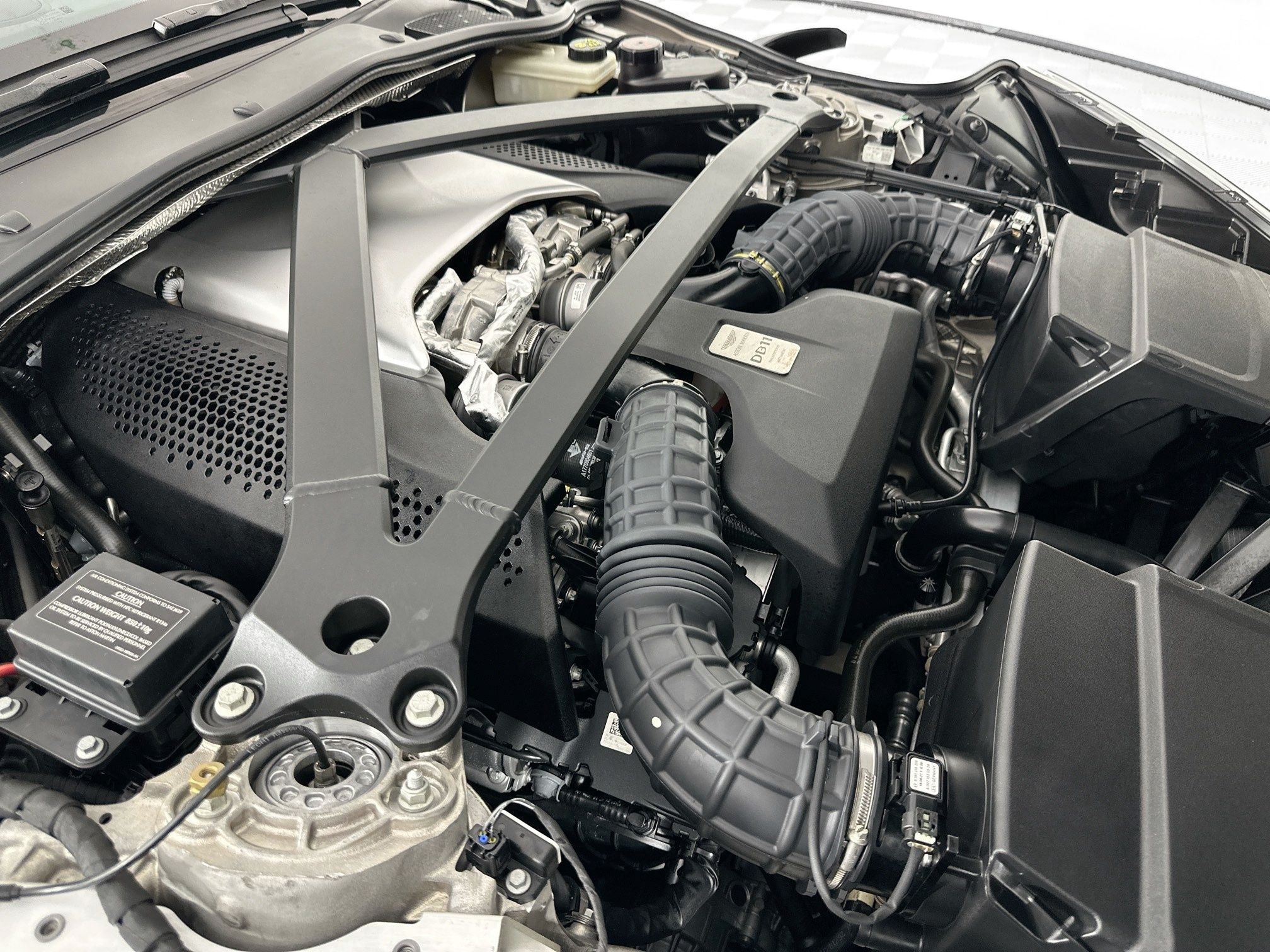 2019 Aston Martin DB11 Volante