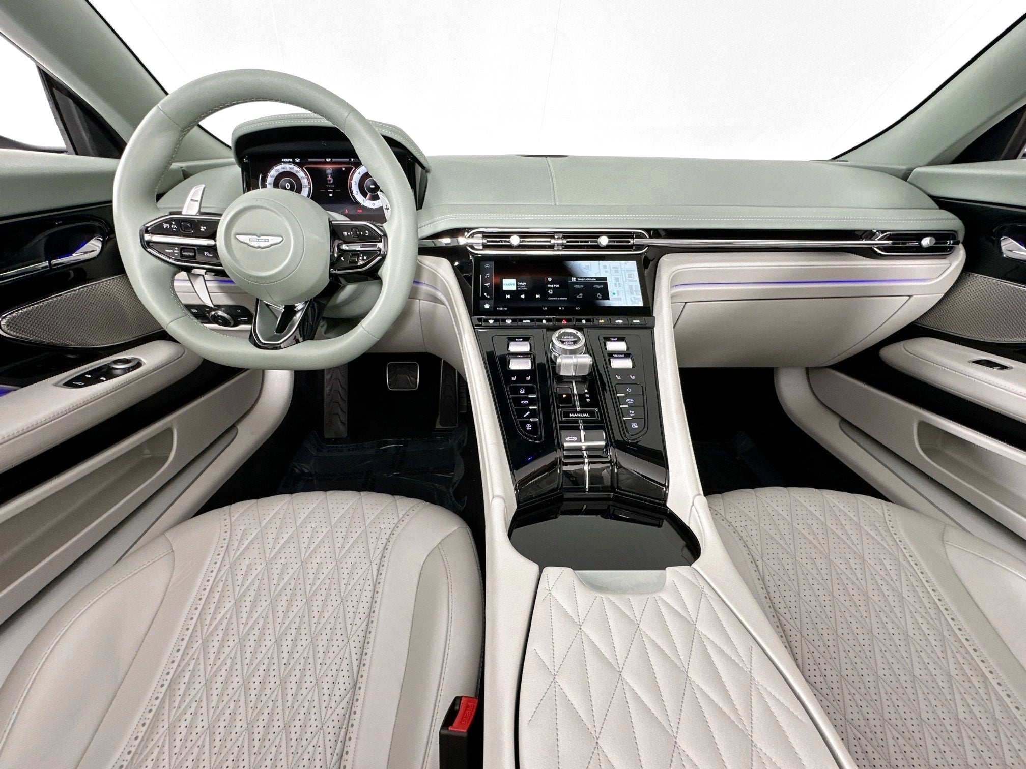 2026 Aston Martin DB12 Volante