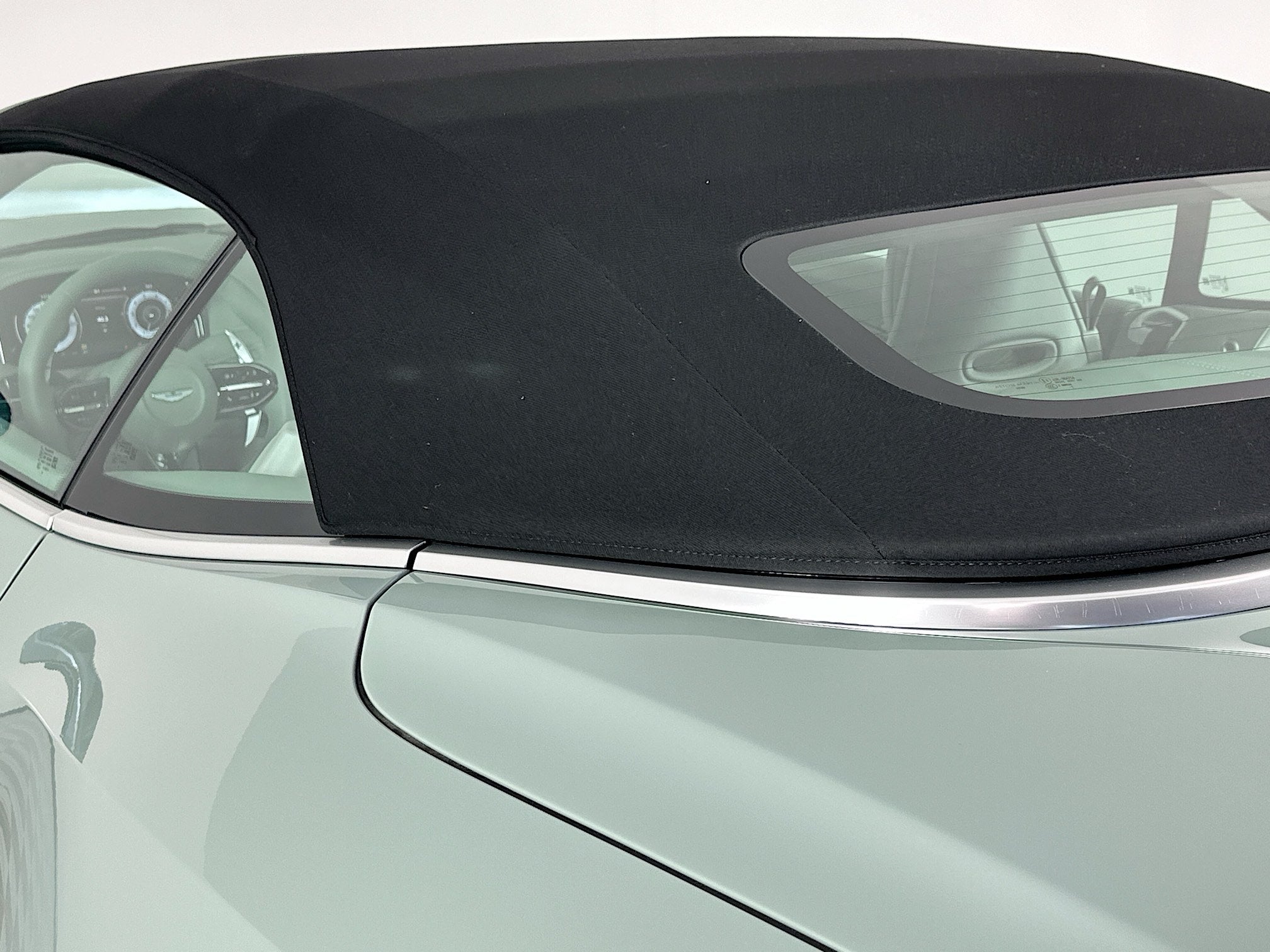 2026 Aston Martin DB12 Volante