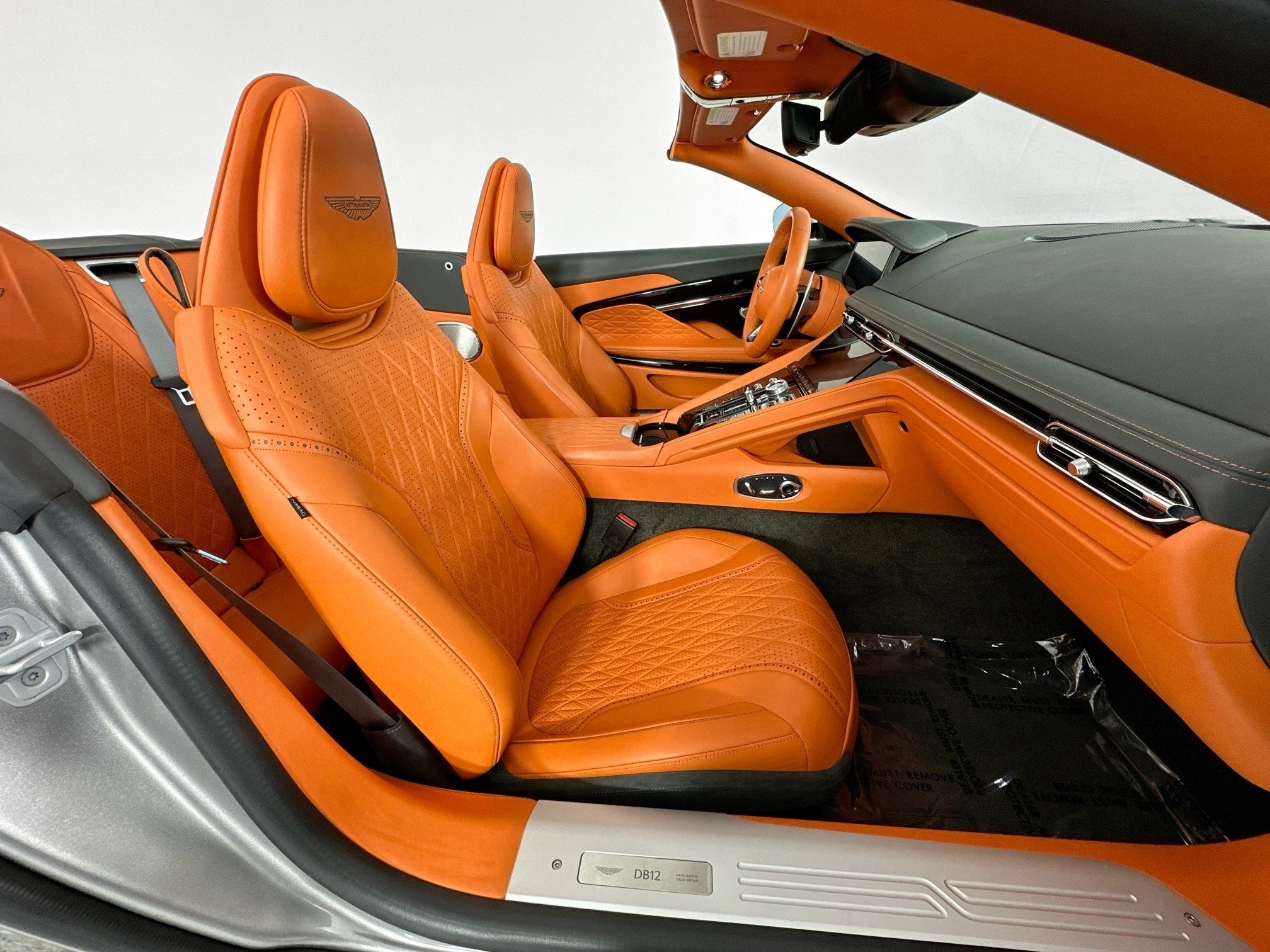 2024 Aston Martin DB12 Volante