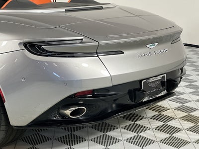 2024 Aston Martin DB12 Volante