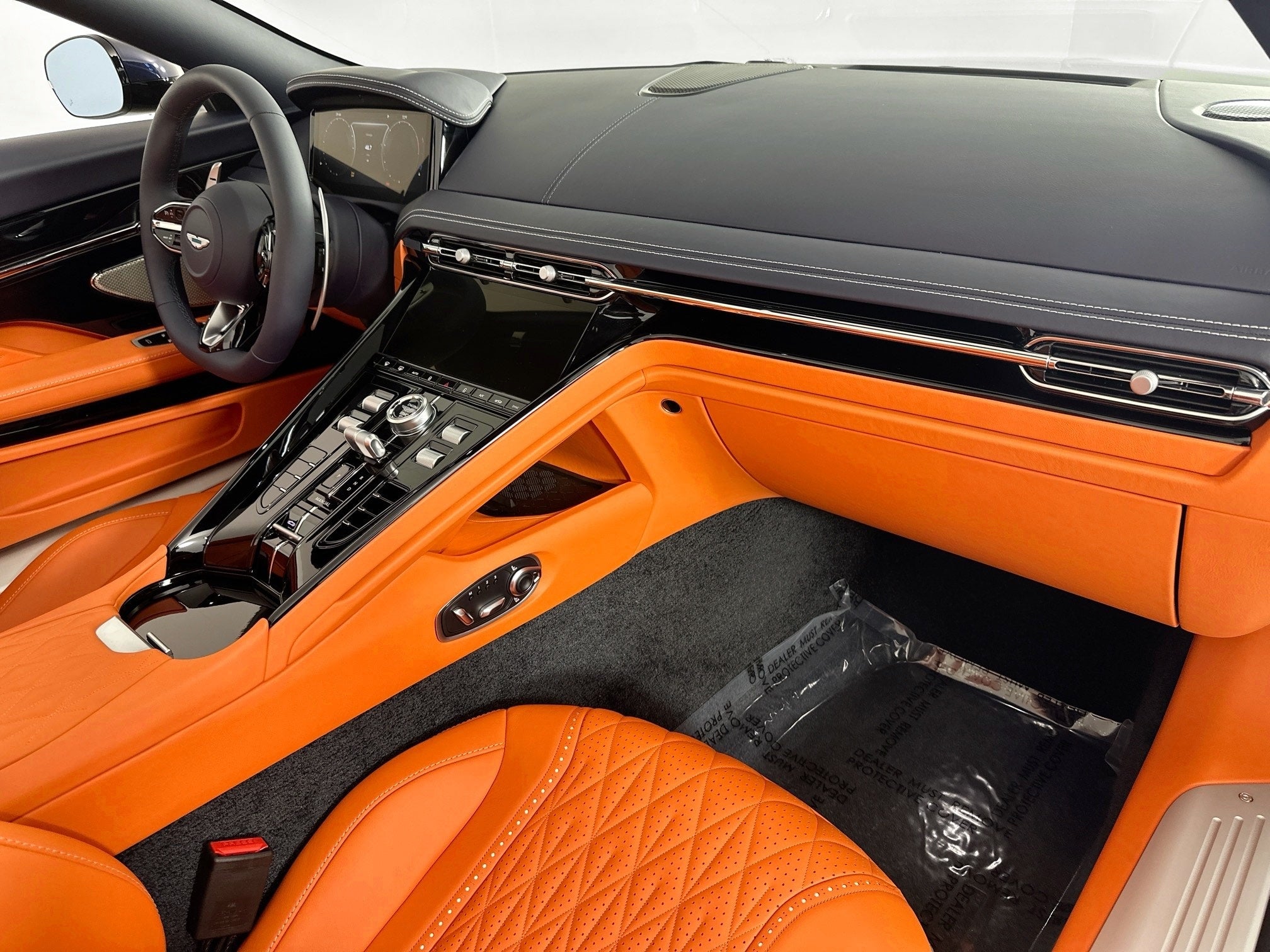 2026 Aston Martin DB12 Volante